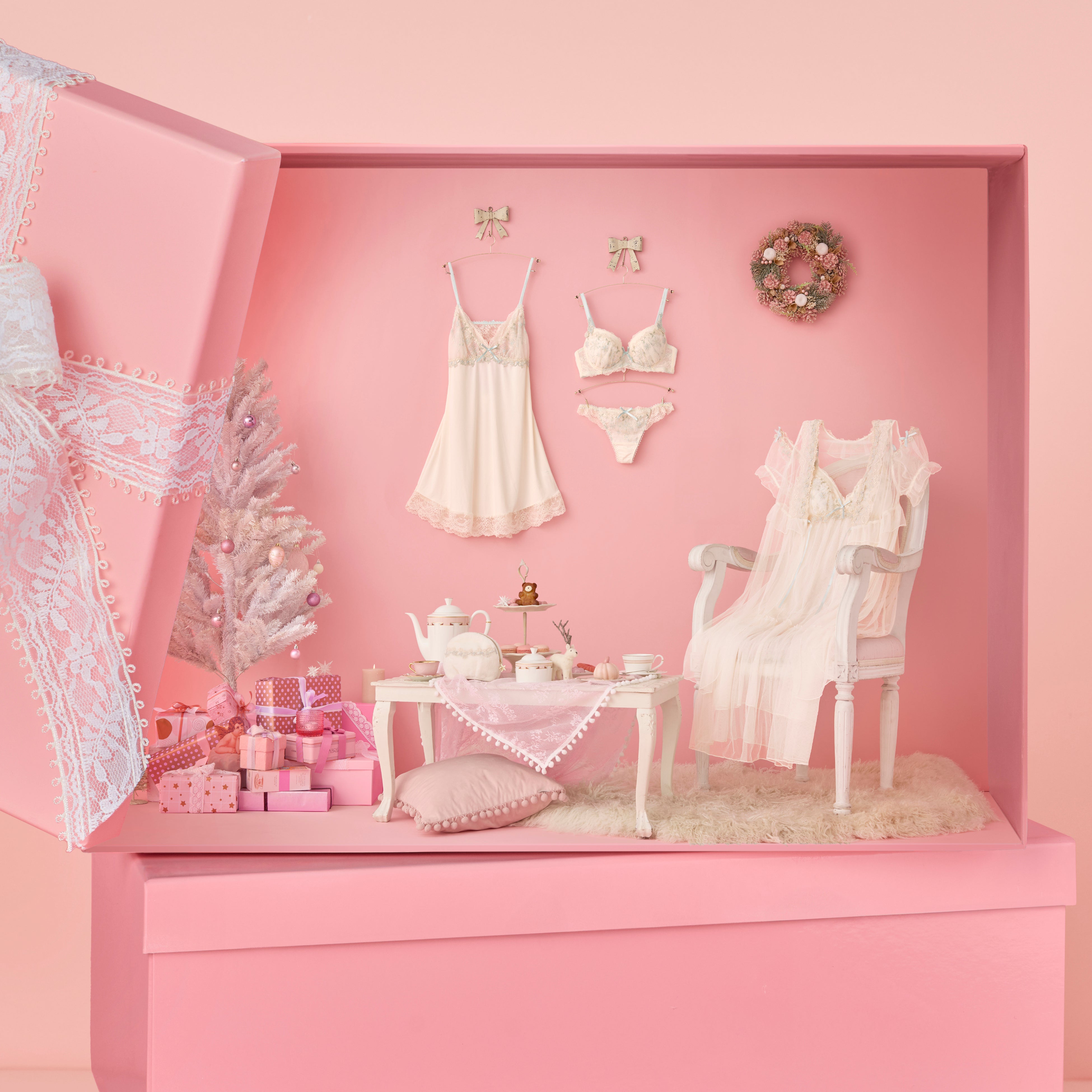 身に着けた瞬間に『自分』という物語のヒロインに”＿＿Risa Magli