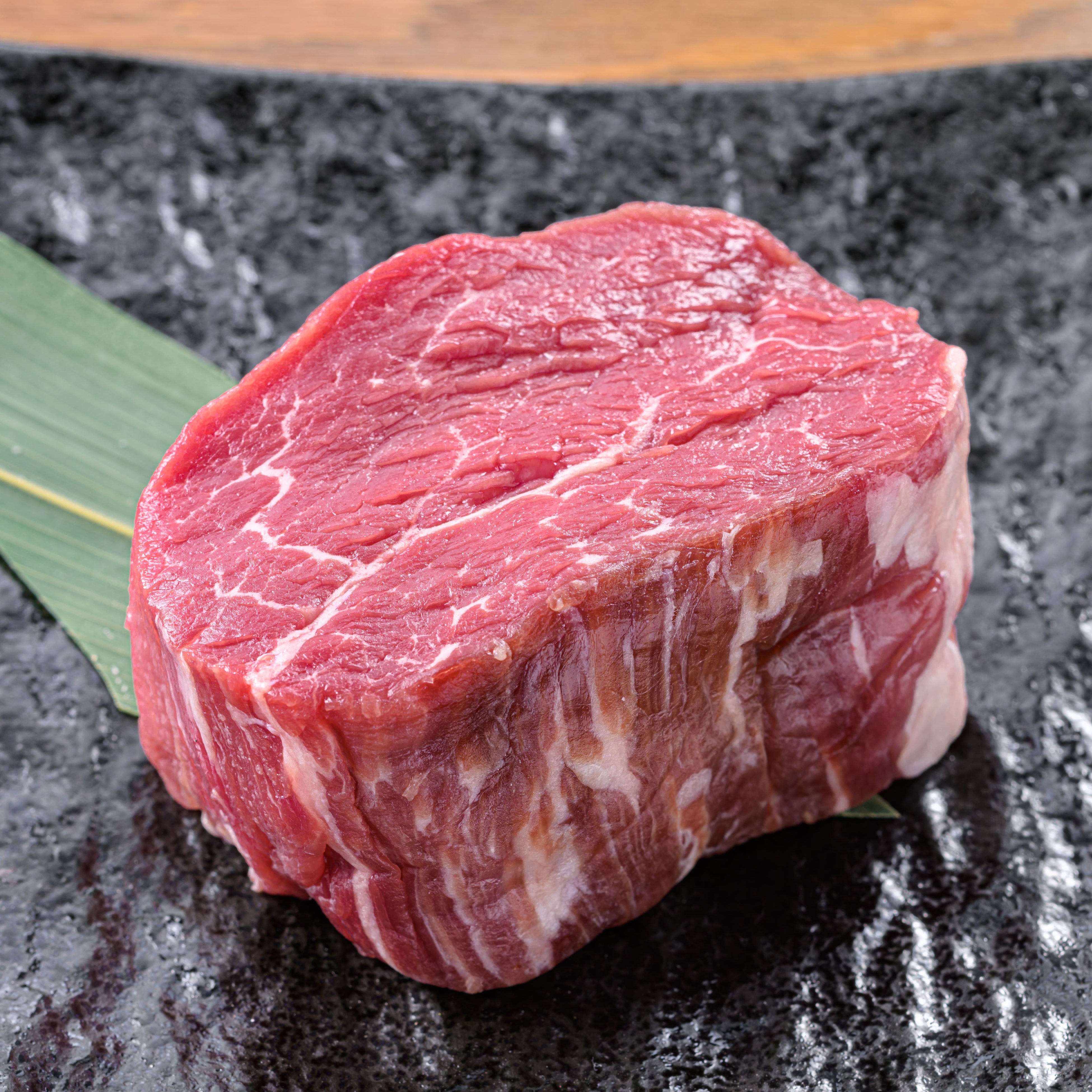 ヒレステーキ （税込1,749円）