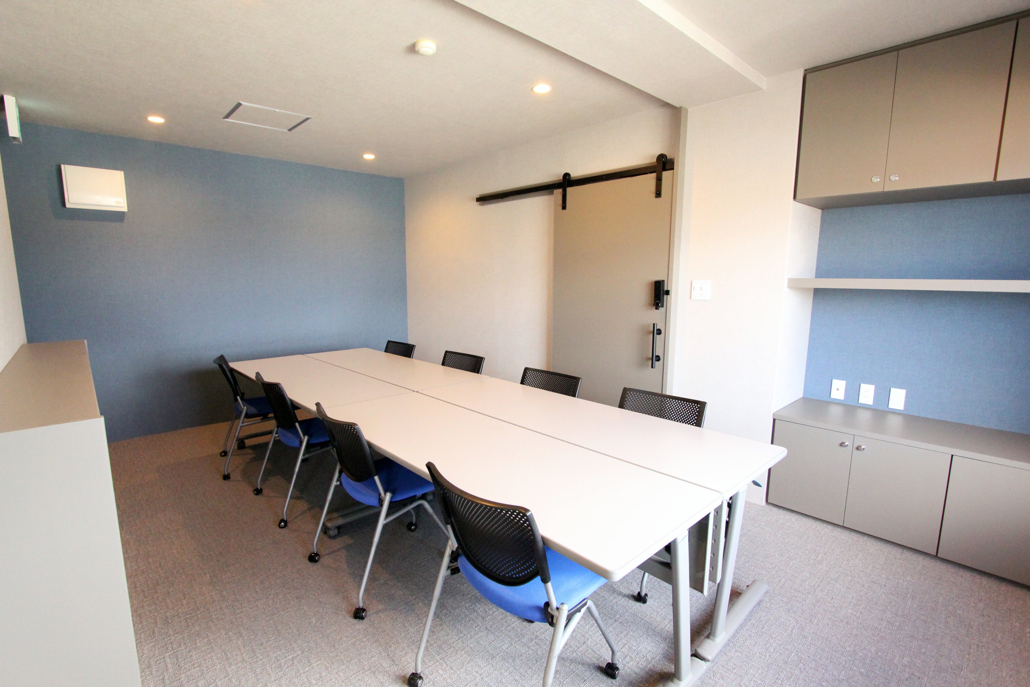 会議室は2部屋あります。