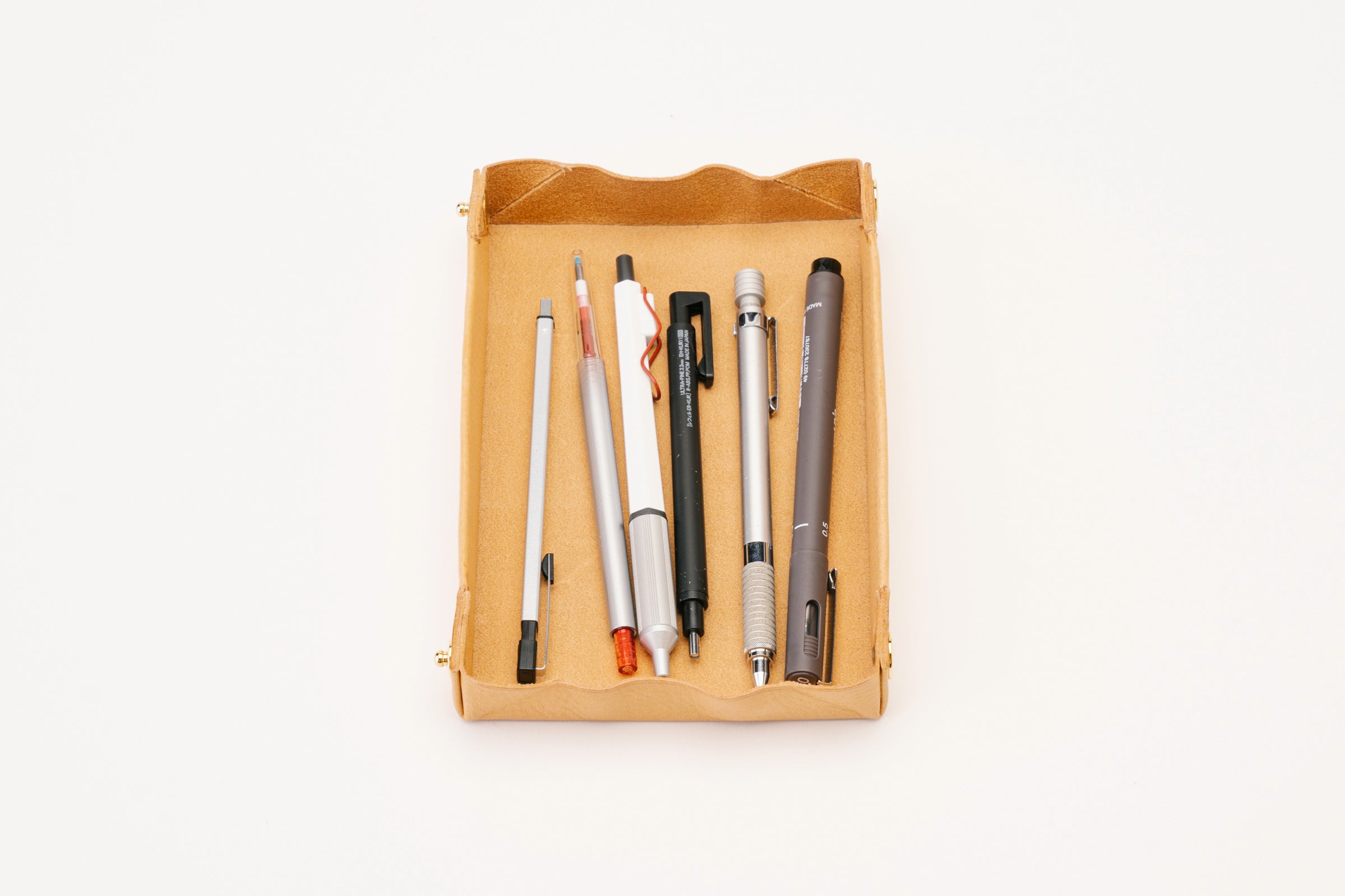 Plows dritto pen ネイビー 起き上がるペンケース dritto Pen lean – PLOWS