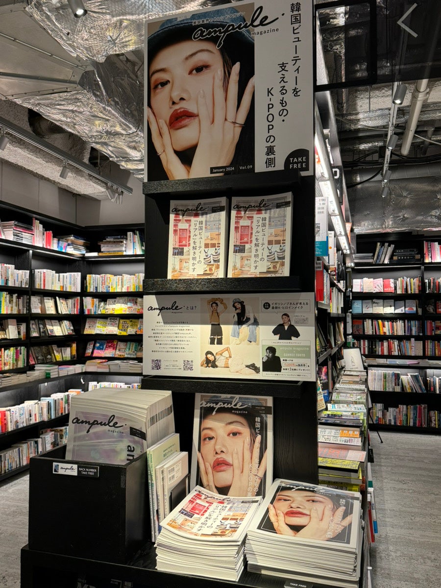 前回の企画展の様子（六本木 蔦屋書店）