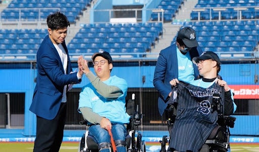 ▲ZOZOマリンスタジアムでの交流の様子