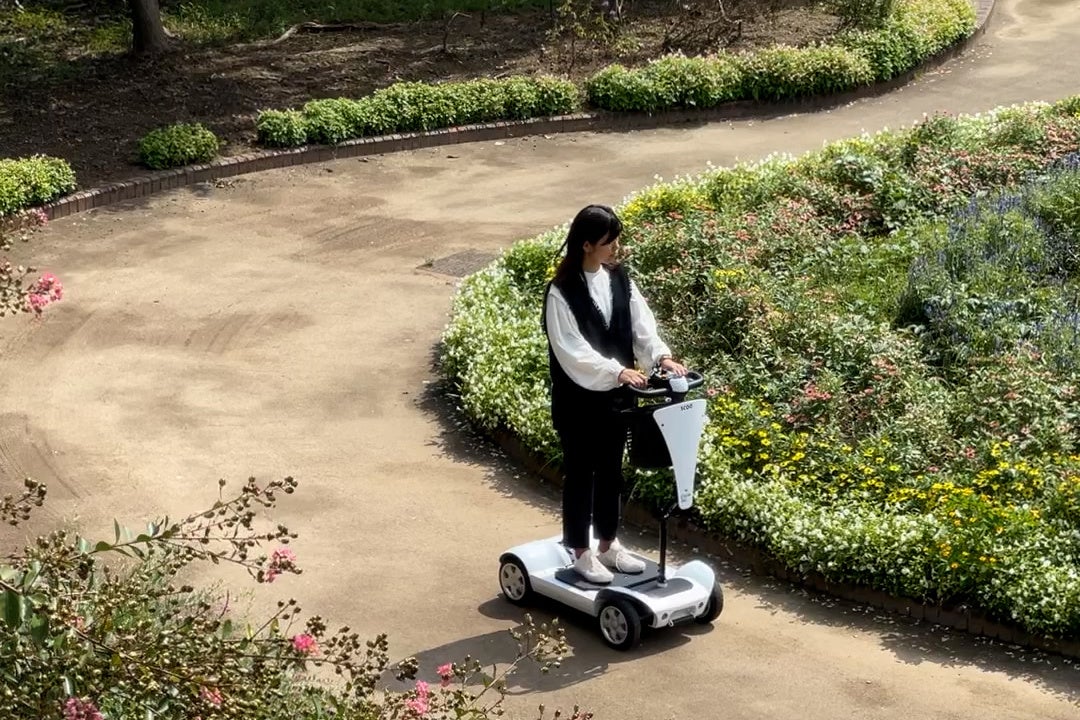 立ち乗り型を新発売