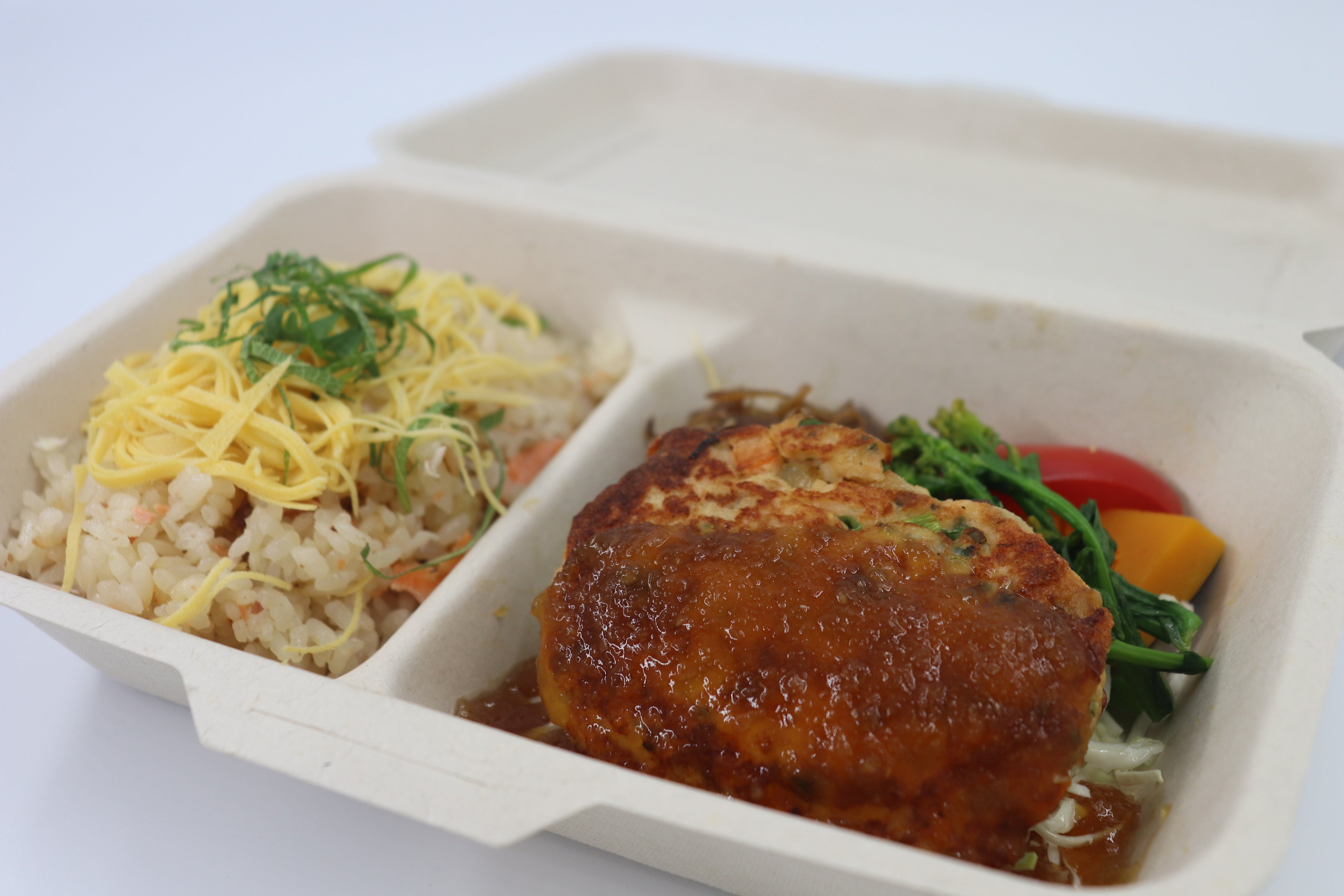 海の恵彩り弁当