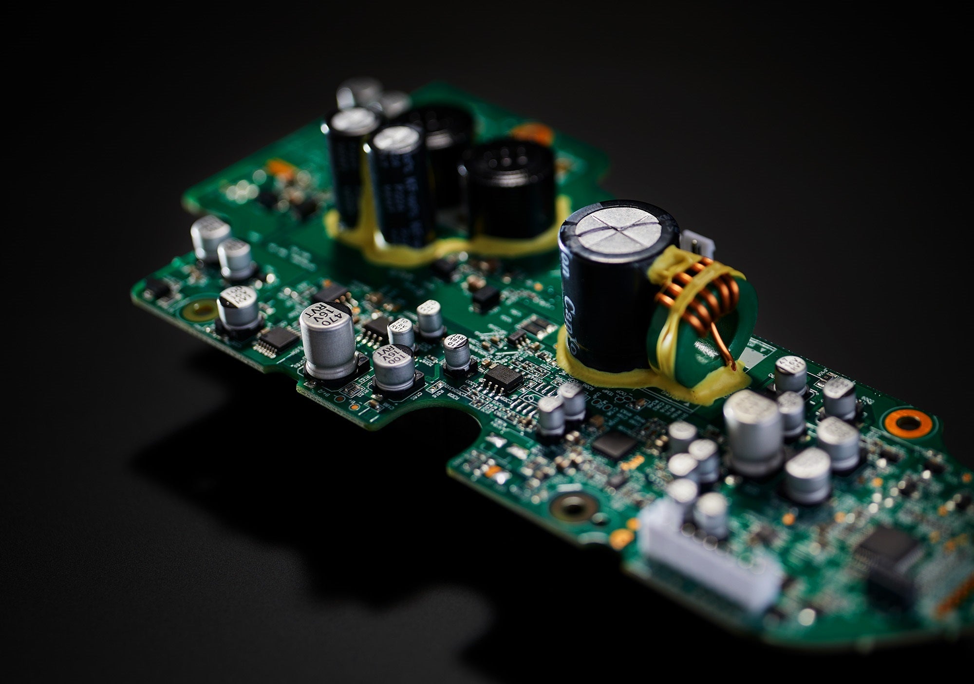 【170W CLASS Dアンプ】