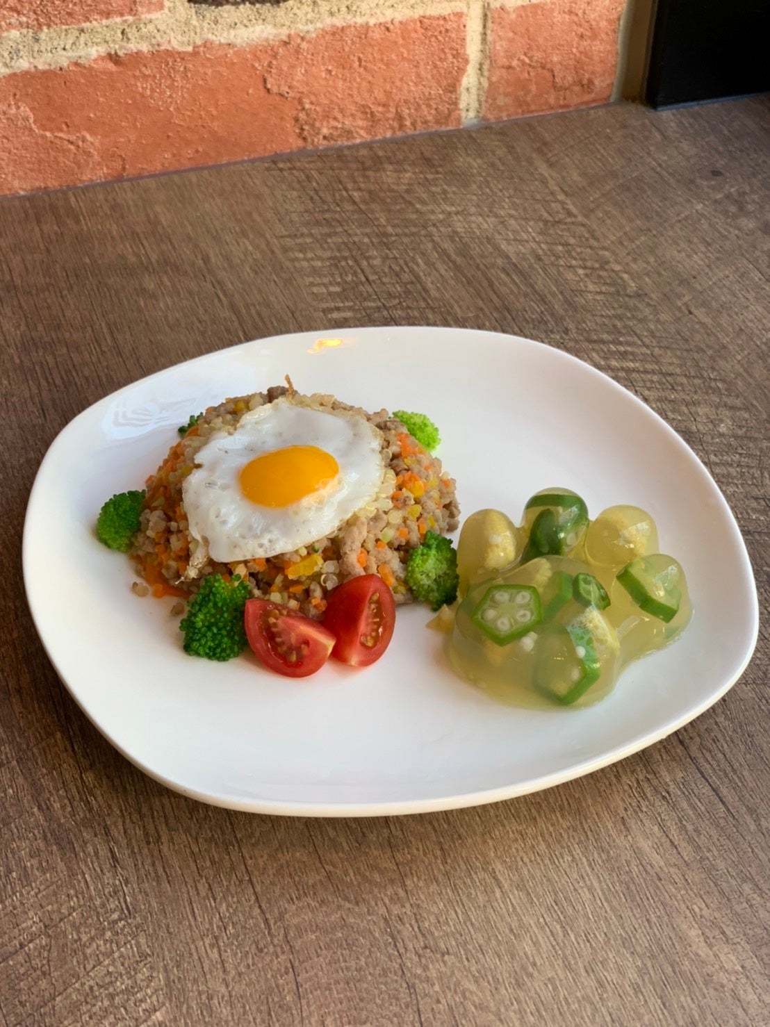 馬肉のキヌアリゾット＆寒天ゼリー寄せ