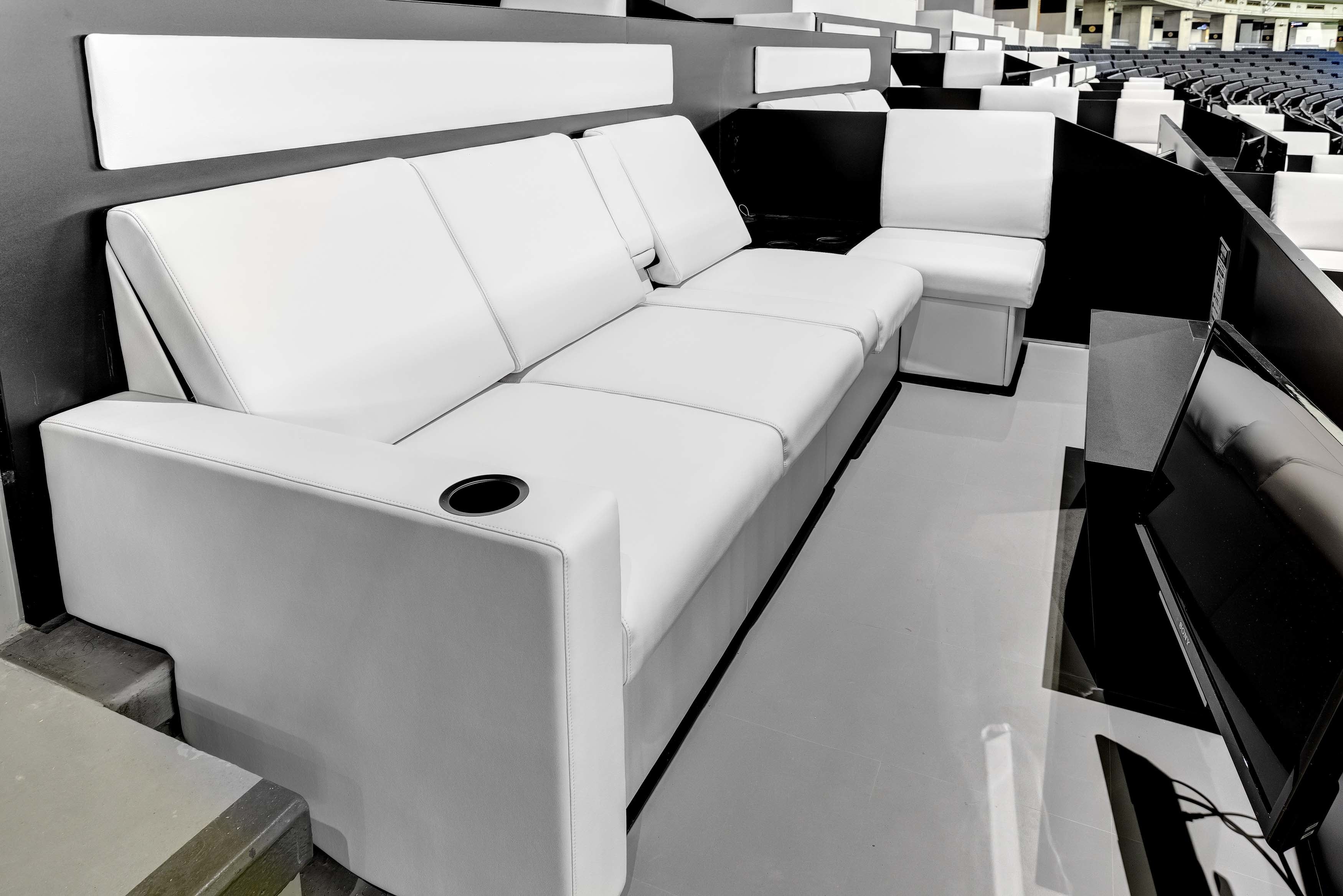 THE 3rd PLATINUM BOX