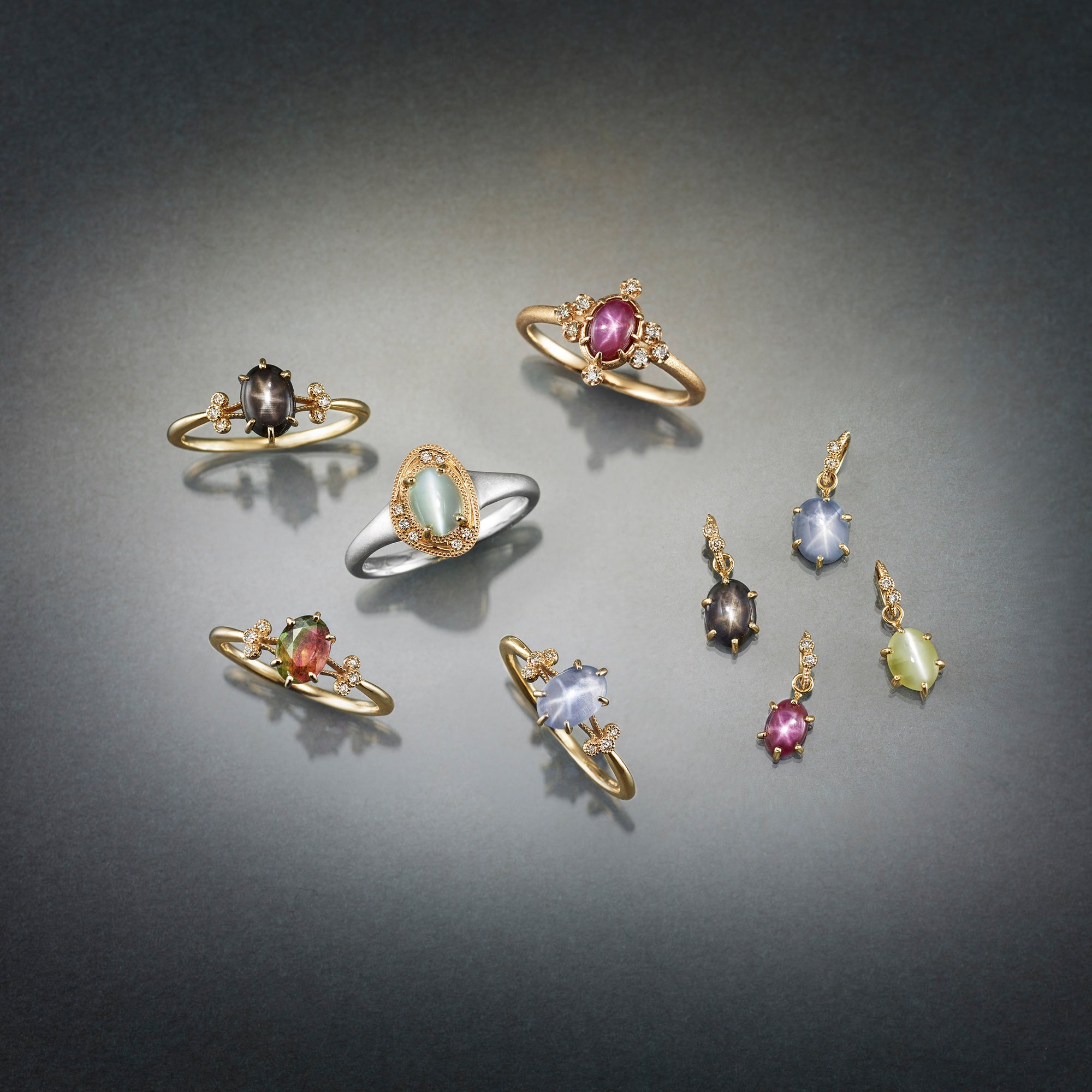 ring 71,500yen～132,000yen 　 charm 49,500yen