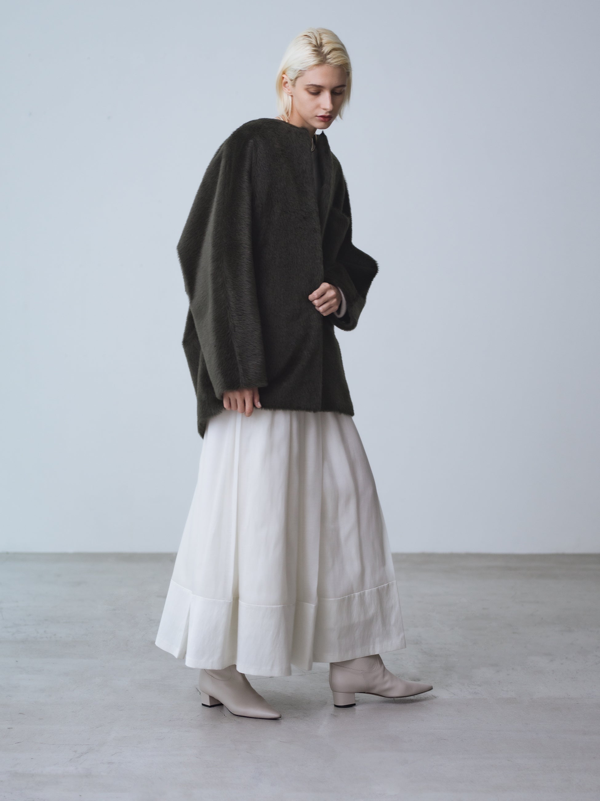 スーリーアルパカシャギー　￥165,000