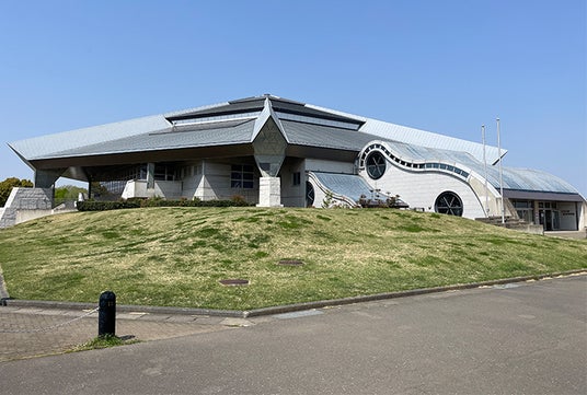 結城市(茨城県)、八王子市(東京都)、兵庫県、東広島市(広島県)、福岡市(福岡県)のスポーツ施設の運営について 結城市(茨城県)、八王子市(東京都)、兵庫県、東広島市(広島県)、福岡市(福岡県)のスポーツ施設の運営について