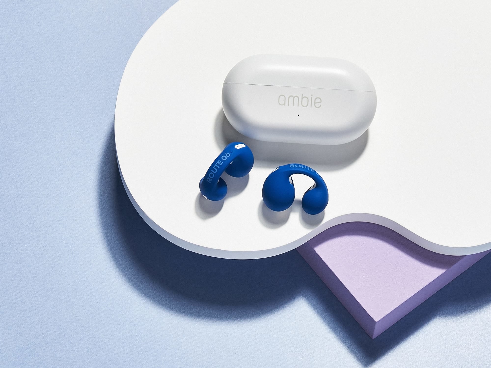 「ambie」ROUTE06別注モデル