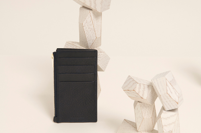 ネブラスカ フラグメントケース5pockets 　ネイビー