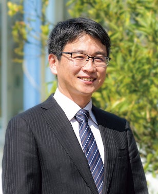 九州初!学校法人鎮西敬愛学園・敬愛小学校(福岡県北九州市、龍達也校長)が、スタンフォード大学卒CEOが率いるAI英語学習サービスELSAの導入を決定