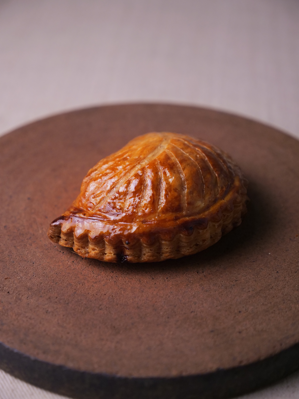 毎日焼きたてが届くショソン オ ポム