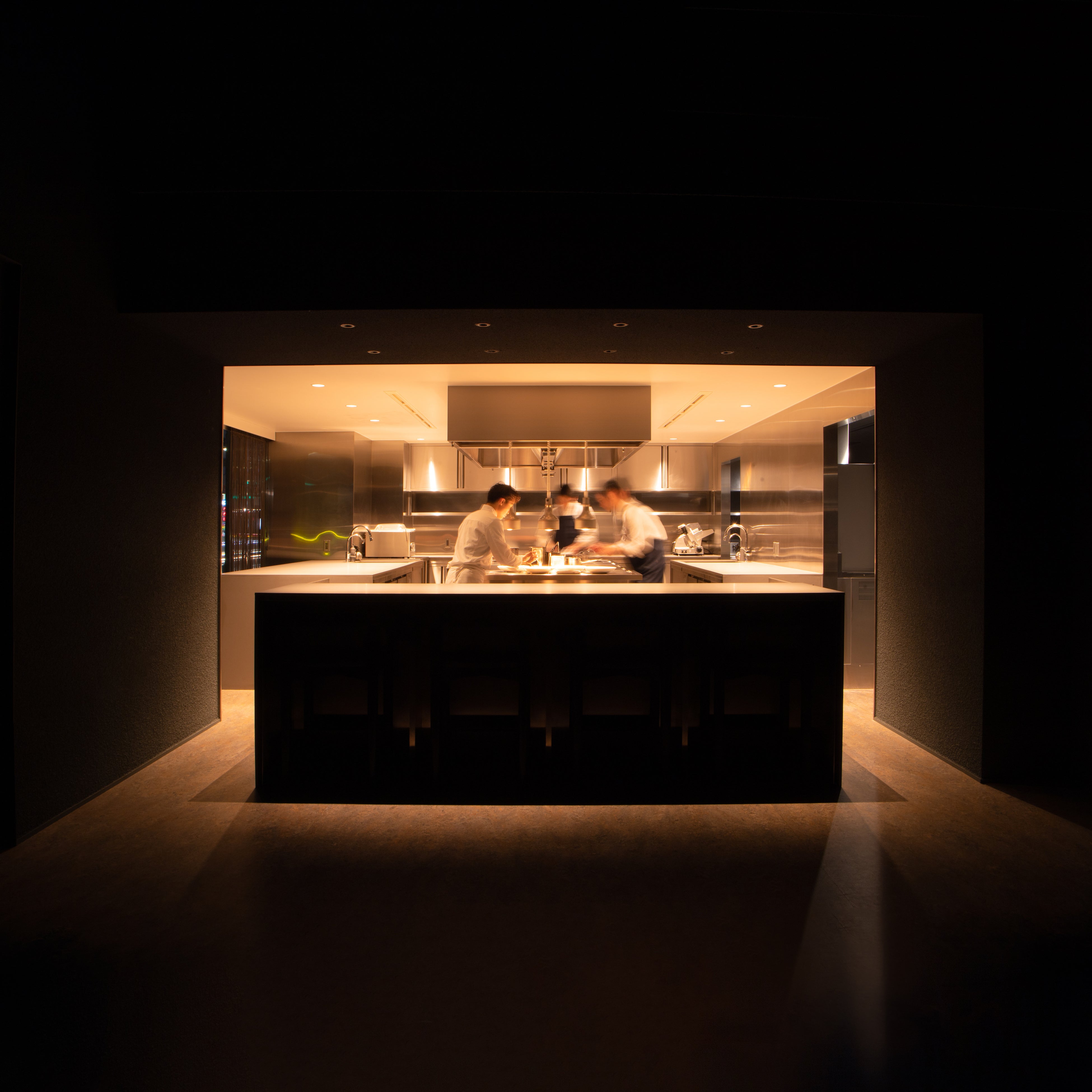 【12本】世界で最も有名な日本食レストラン\"NOBU\"限定　シャンパン 12本】世界で最も有名な日本食レストラン