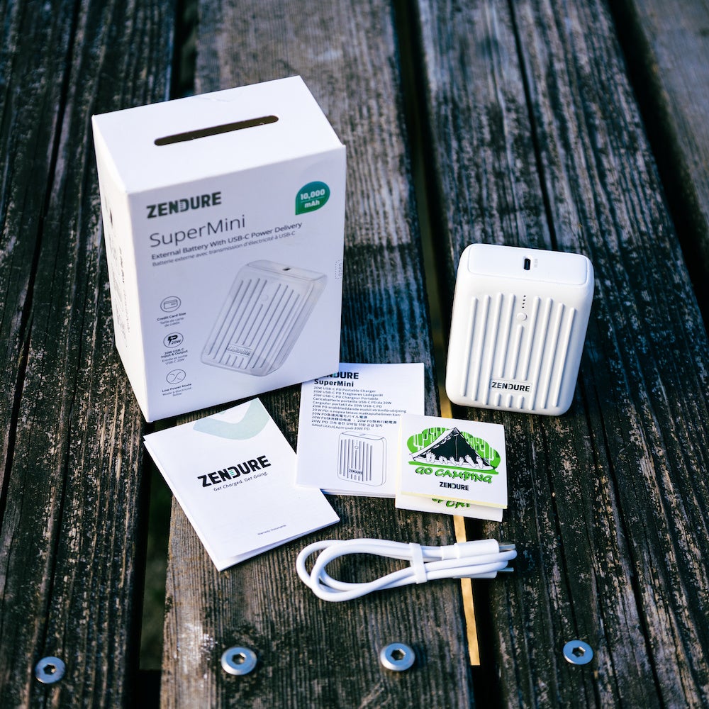 春にぴったりの新色登場 超コンパクトモバイルバッテリー人気シリーズ Supermini ホワイト 新発売 ゼンデュア ジャパン株式会社のプレスリリース