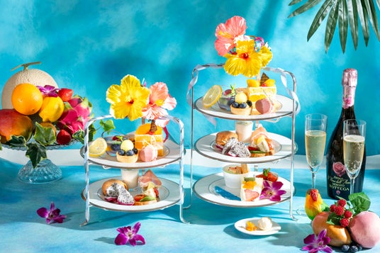 コロンバン原宿サロン 夏の果実園アフタヌーンティー コロンバン原宿サロン 夏の果実園アフタヌーンティー