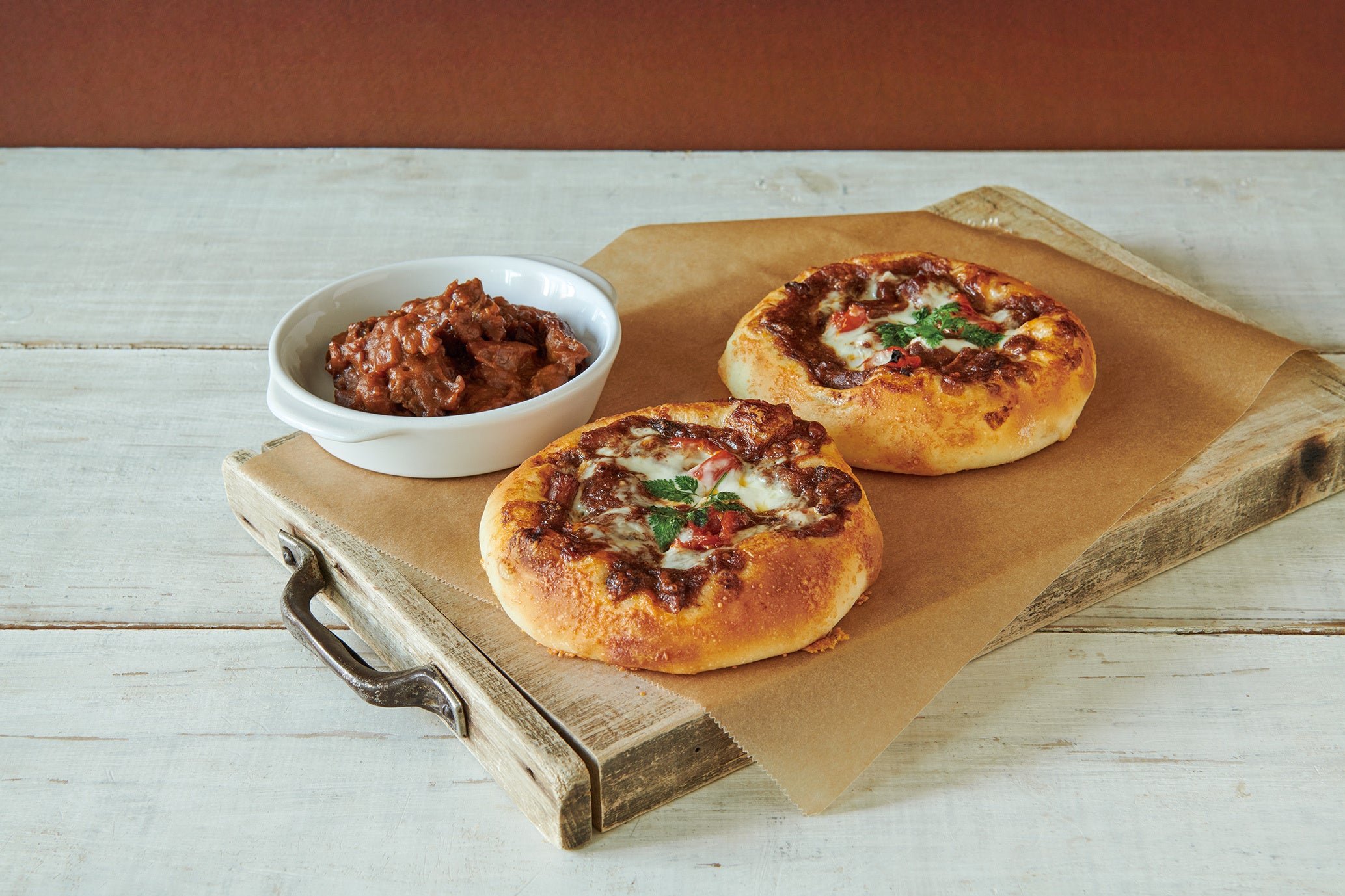 やわらか牛タンシチューピッツァ