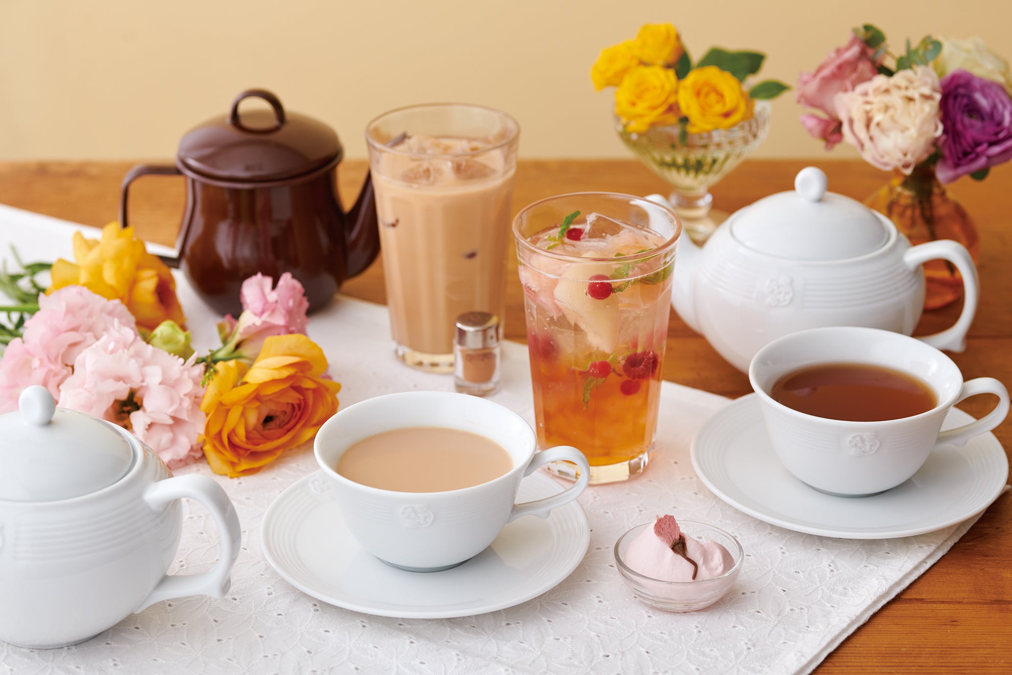 ティーフリー（紅茶のフリードリンク）集合イメージ