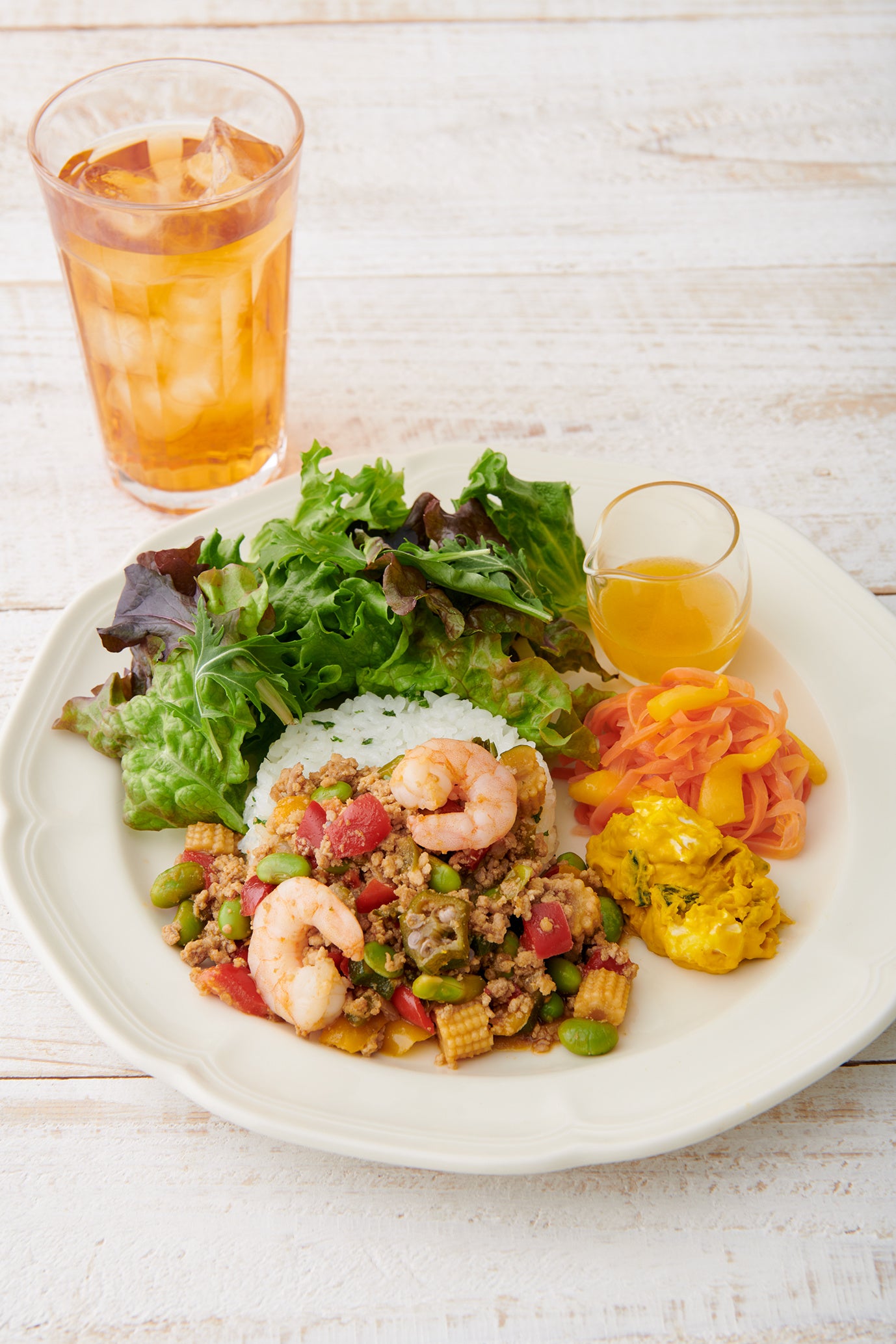 海老とハーブのアジアンライスプレート