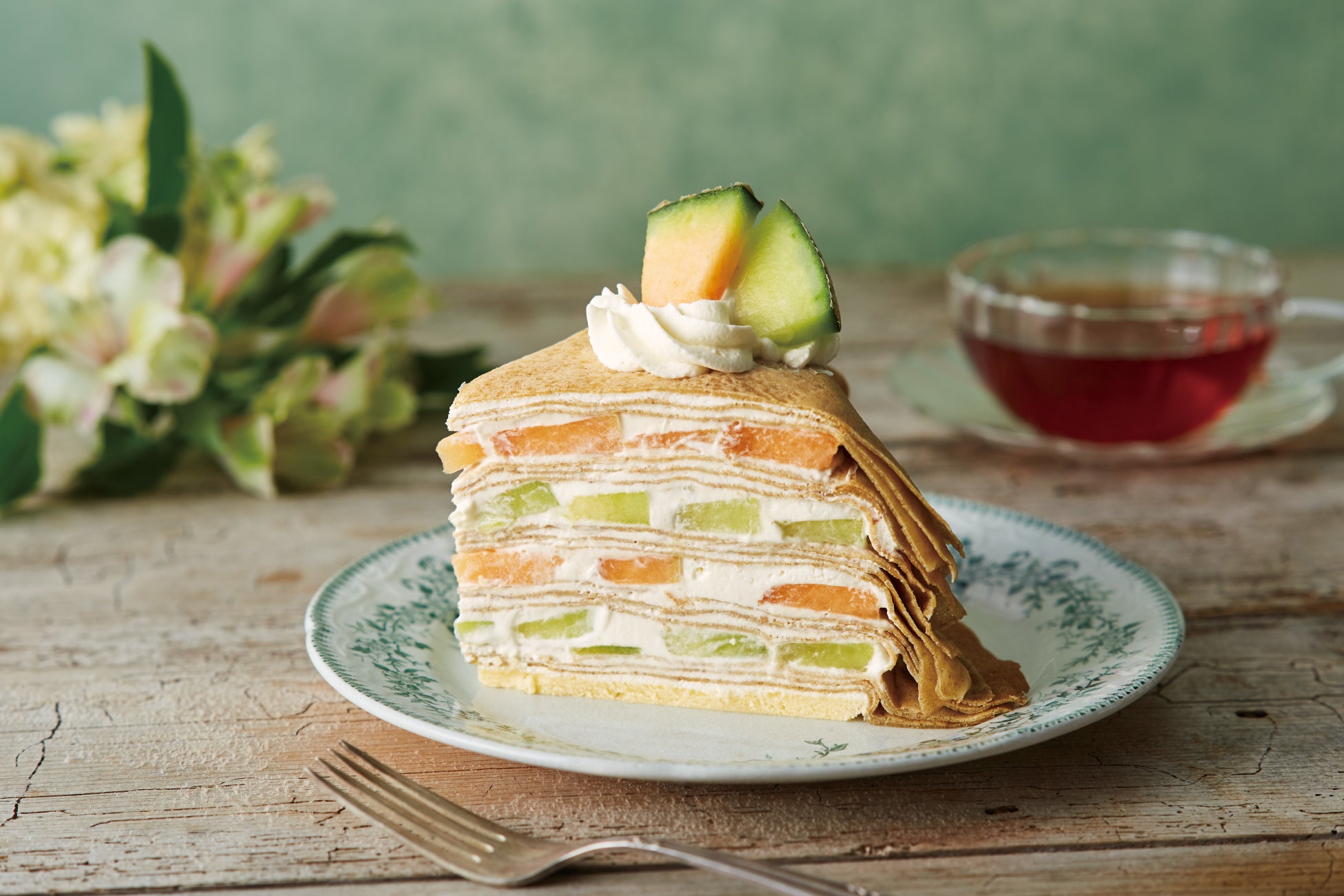 Afternoon Tea Love Table 旬のメロンとホワイトラム入りホイップクリーム もちもち食感のクレープ を贅沢に重ねた新作が登場 初夏限定ホームメイドミルクレープ 株式会社サザビーリーグ アイビーカンパニーのプレスリリース Afternoon Tea Love Table 旬のメロンとホワイトラム入りホイップクリーム もちもち食感のクレープ を贅沢に重ねた新作が登場 初夏限定ホームメイドミルクレープ 株式会社サザビーリーグ アイビーカンパニーのプレスリリース