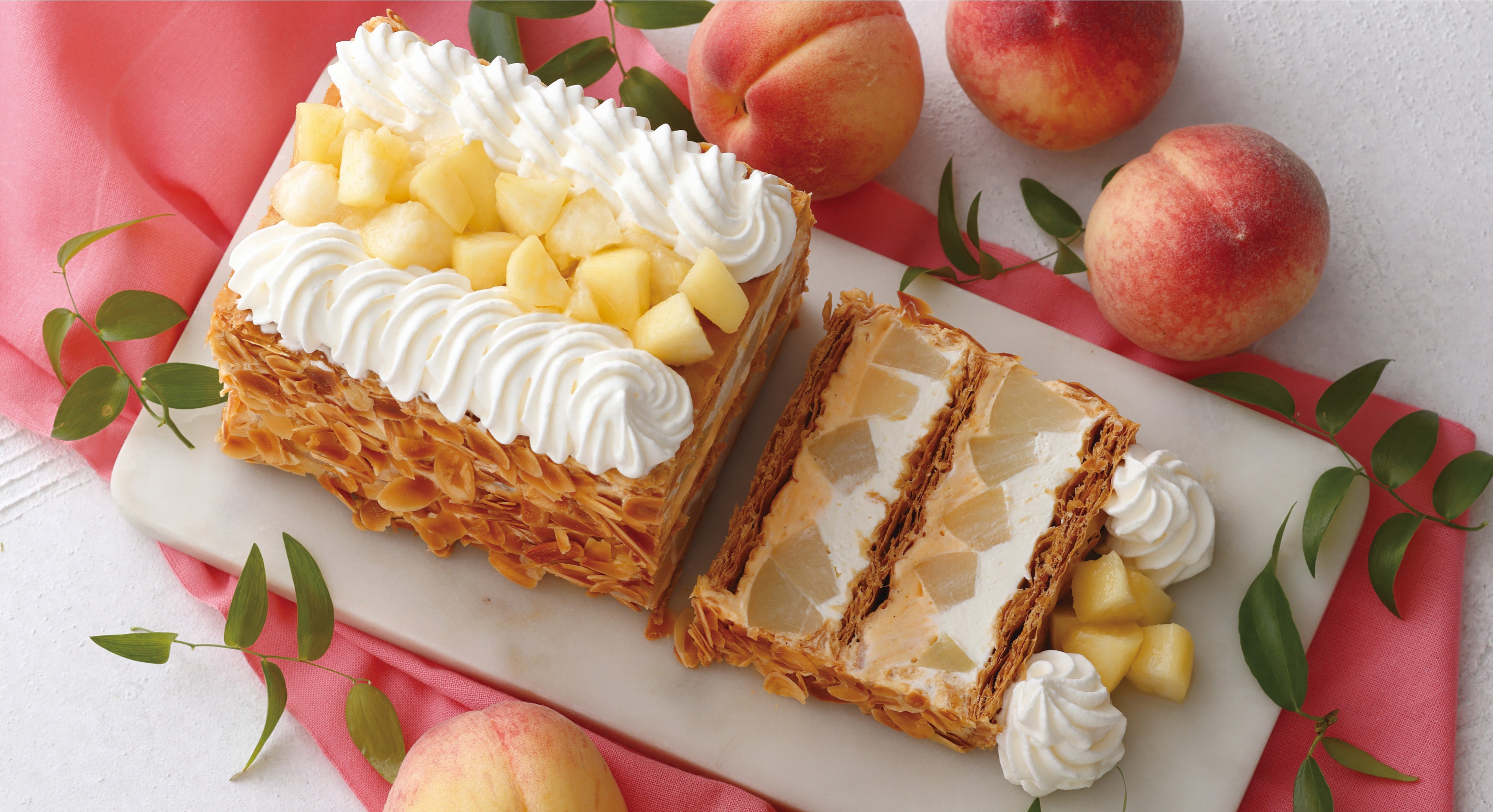 KIHACHIの白桃パイ