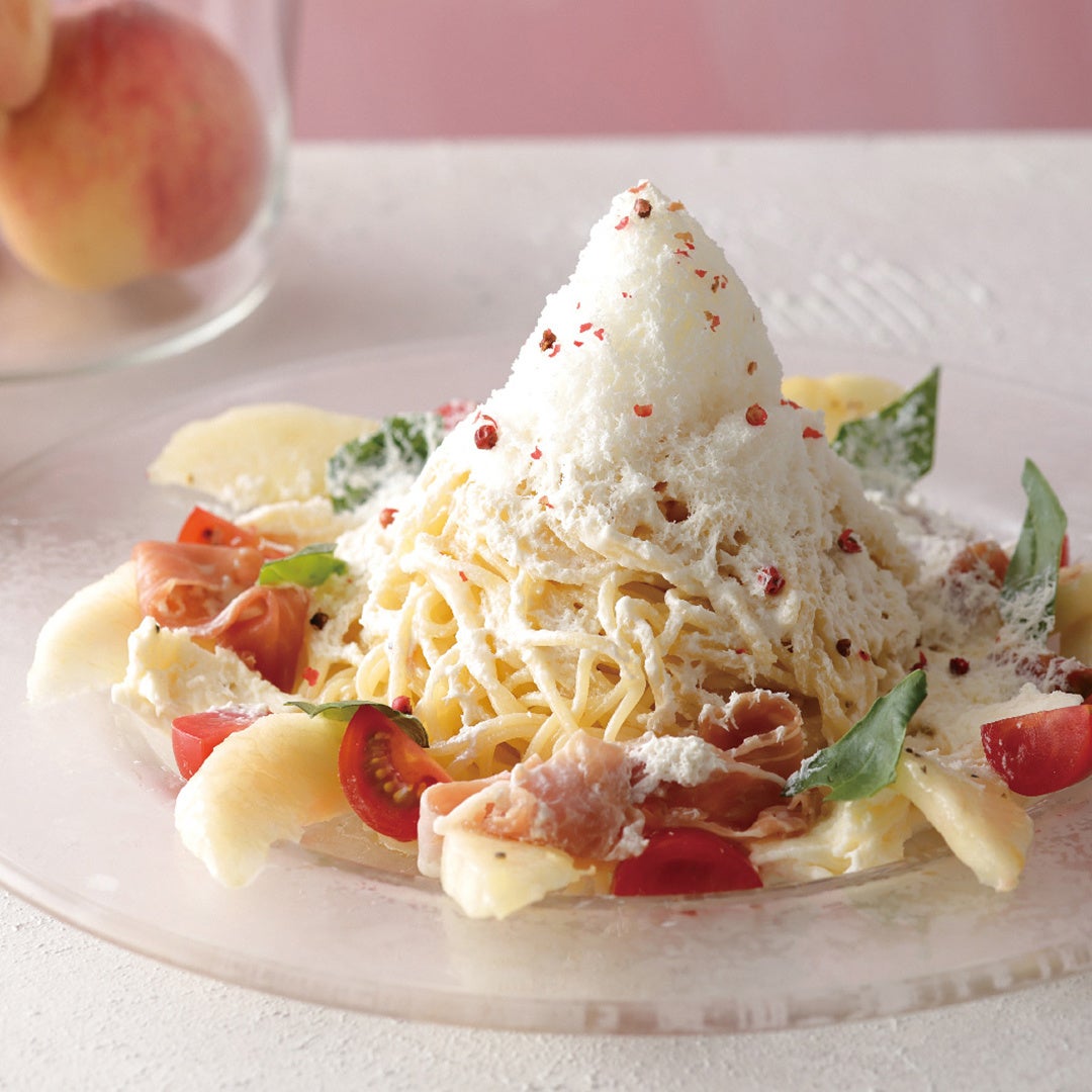 スノーアイスパスタ　～白桃と生ハム、モッツァレラチーズのスパゲッティ～
