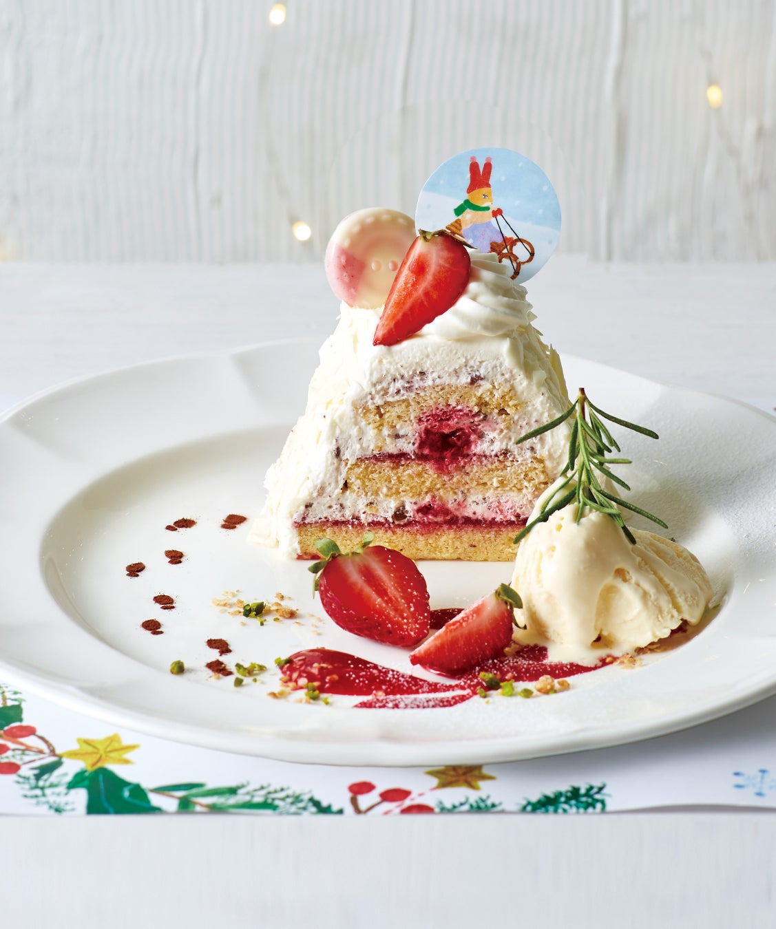 クリスマスのホワイトショートケーキ