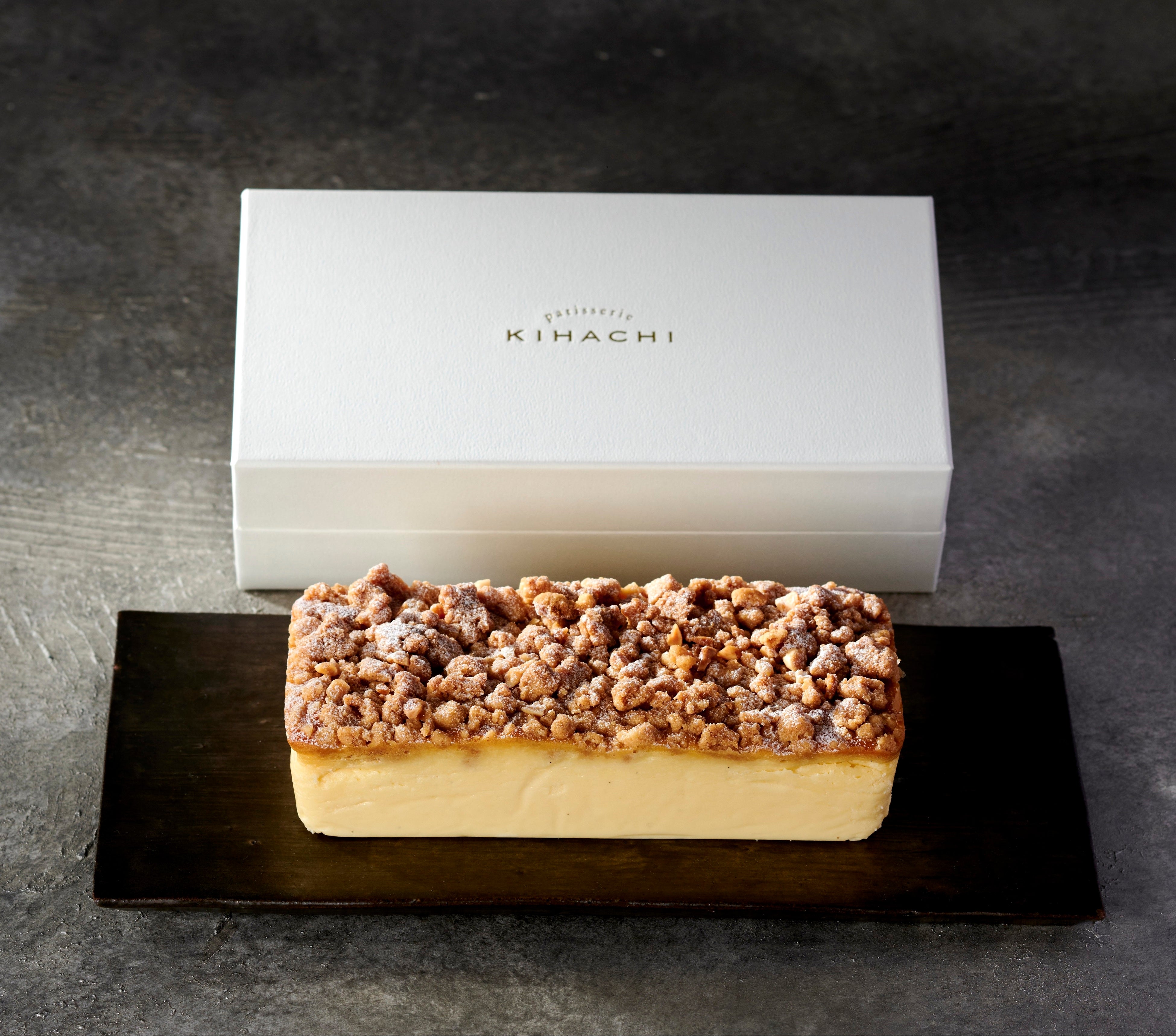 毎月1日発売「キハチ ザ チーズケーキ」