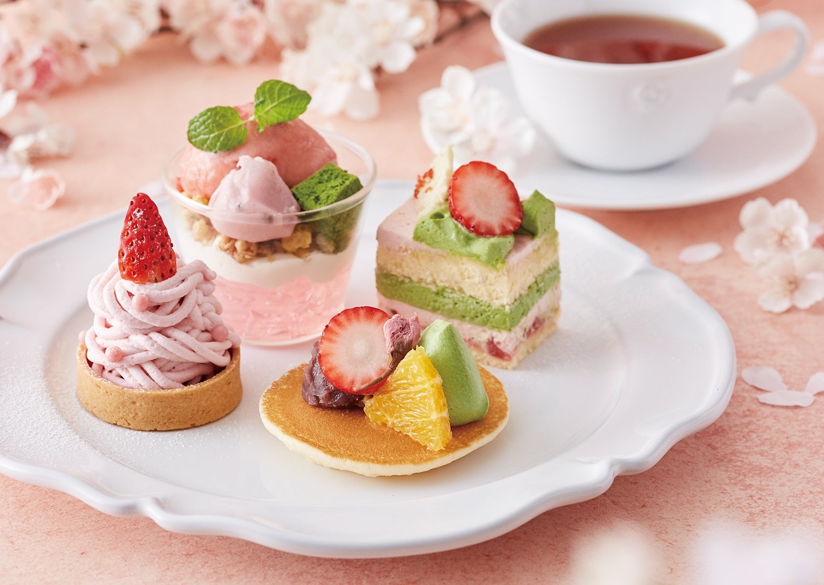 Afternoon Tea】さくらのモンブランタルトなど、4種スイーツを