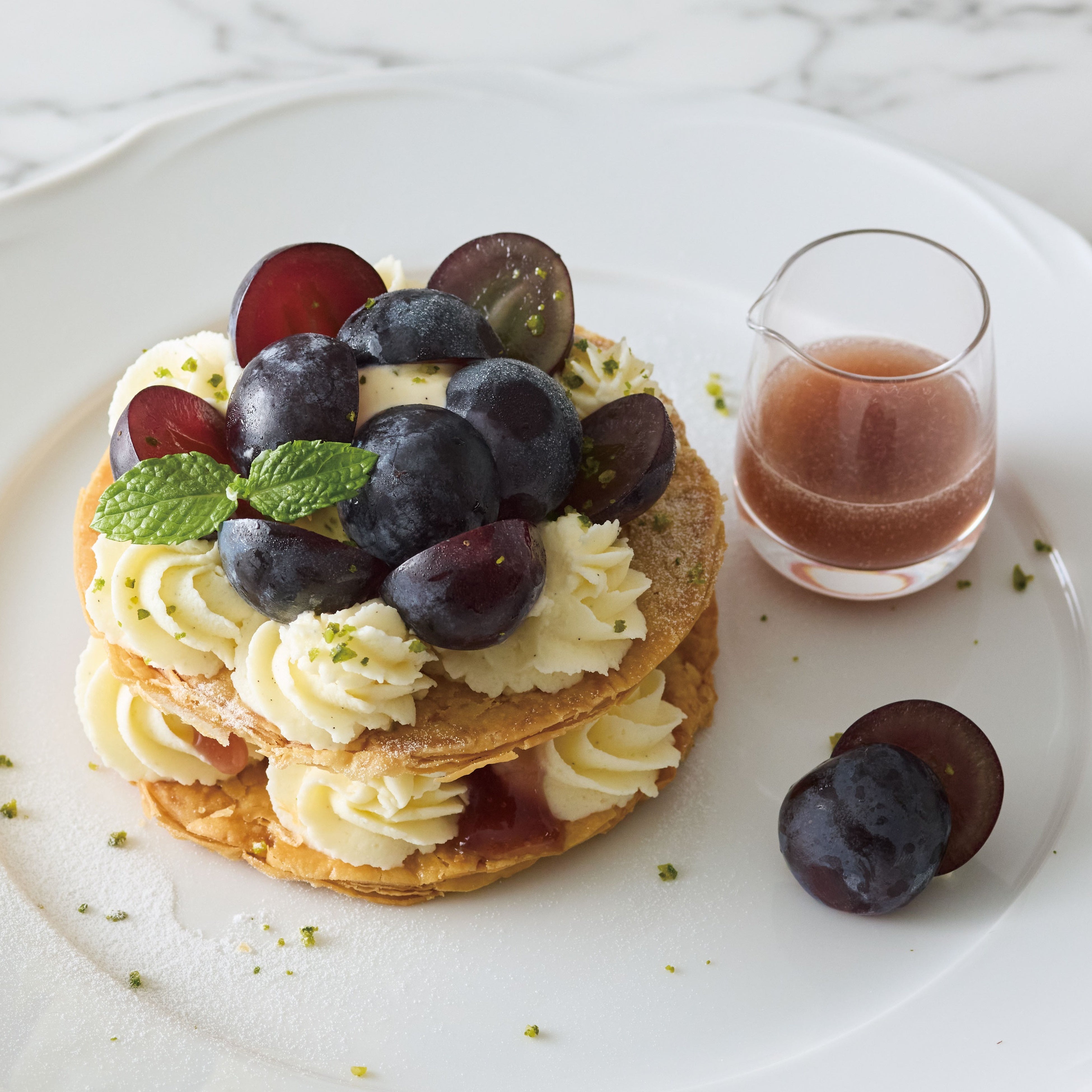 「巨峰づくしのミルフィーユ」