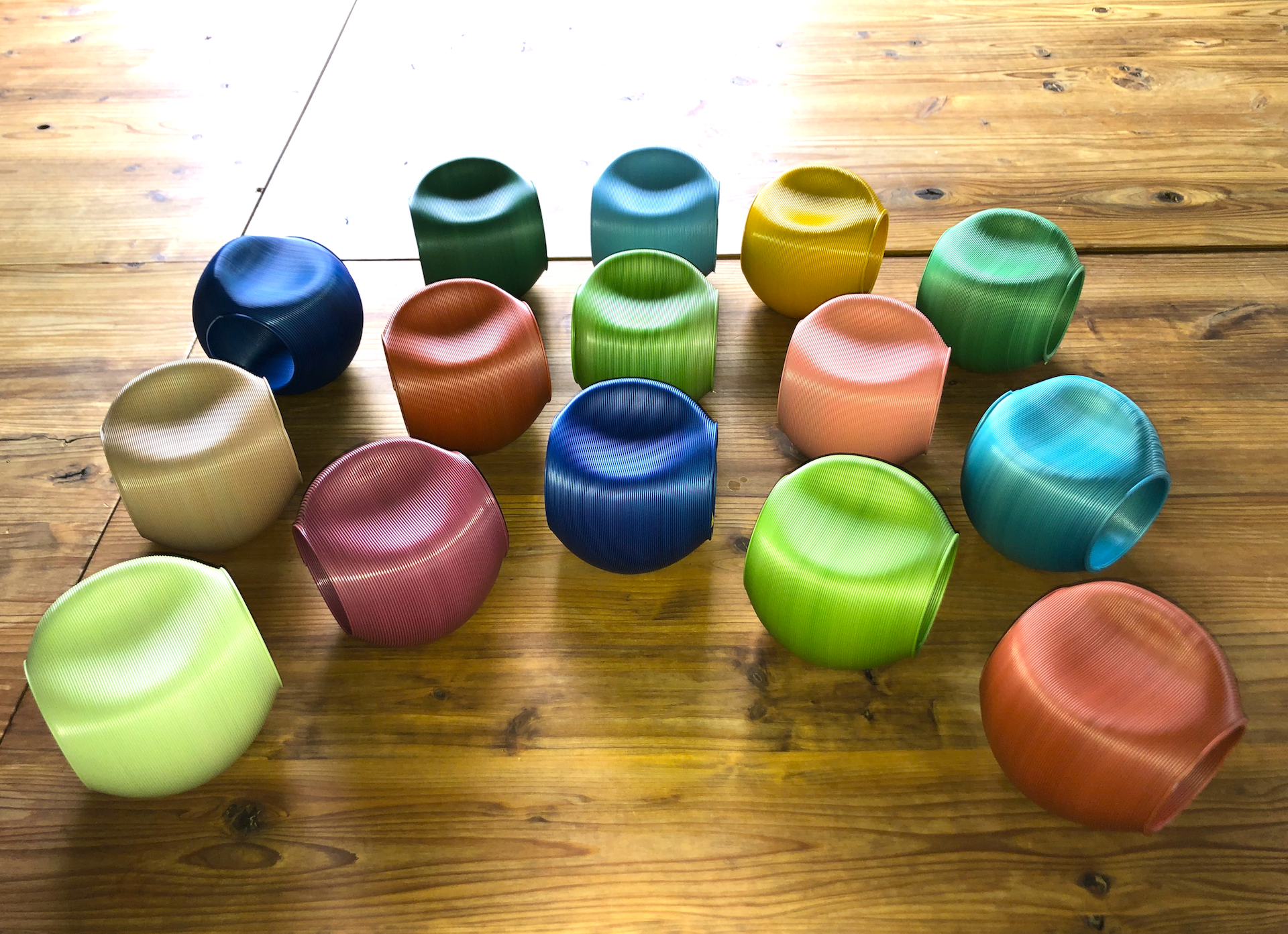 三井化学様のPP材による調色テストのためのミニチュアサンプル