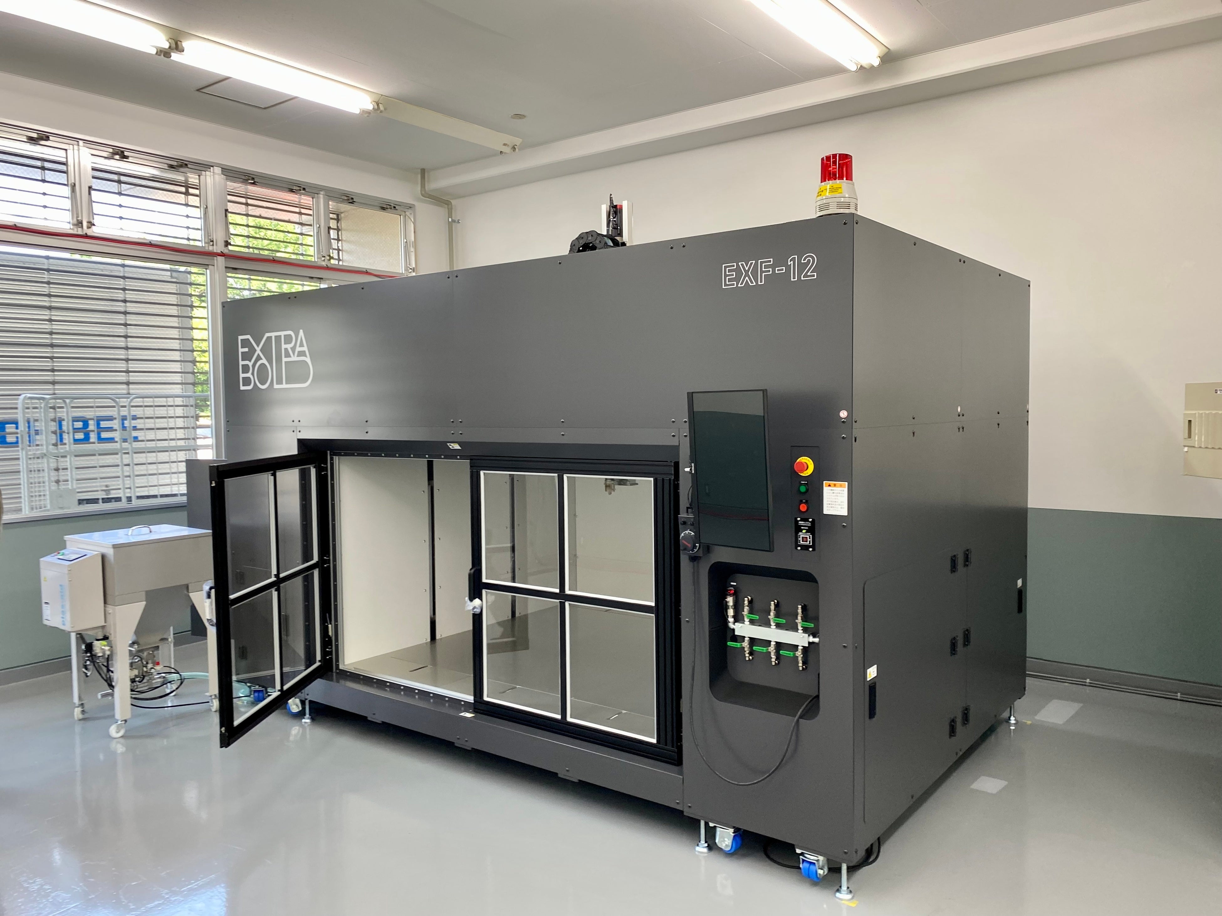 EXF-12量産機の外観