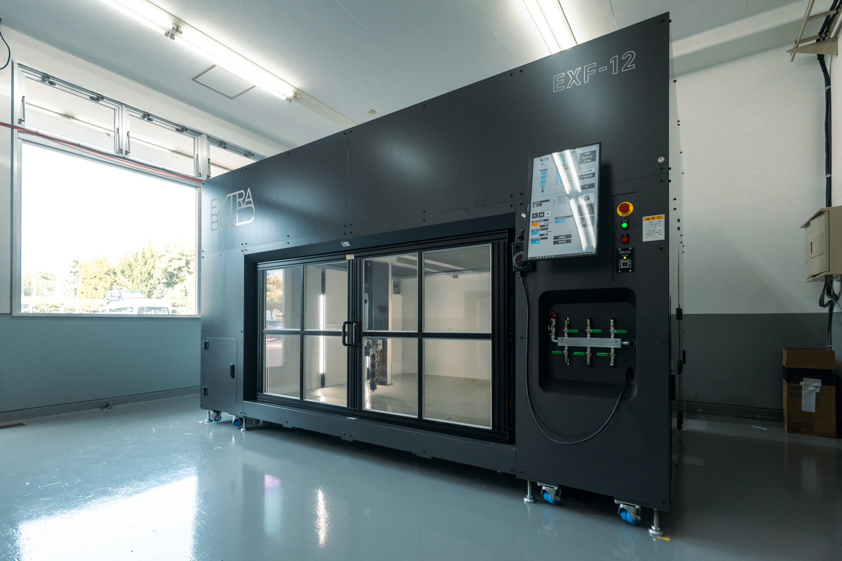 EXF-12量産機の外観