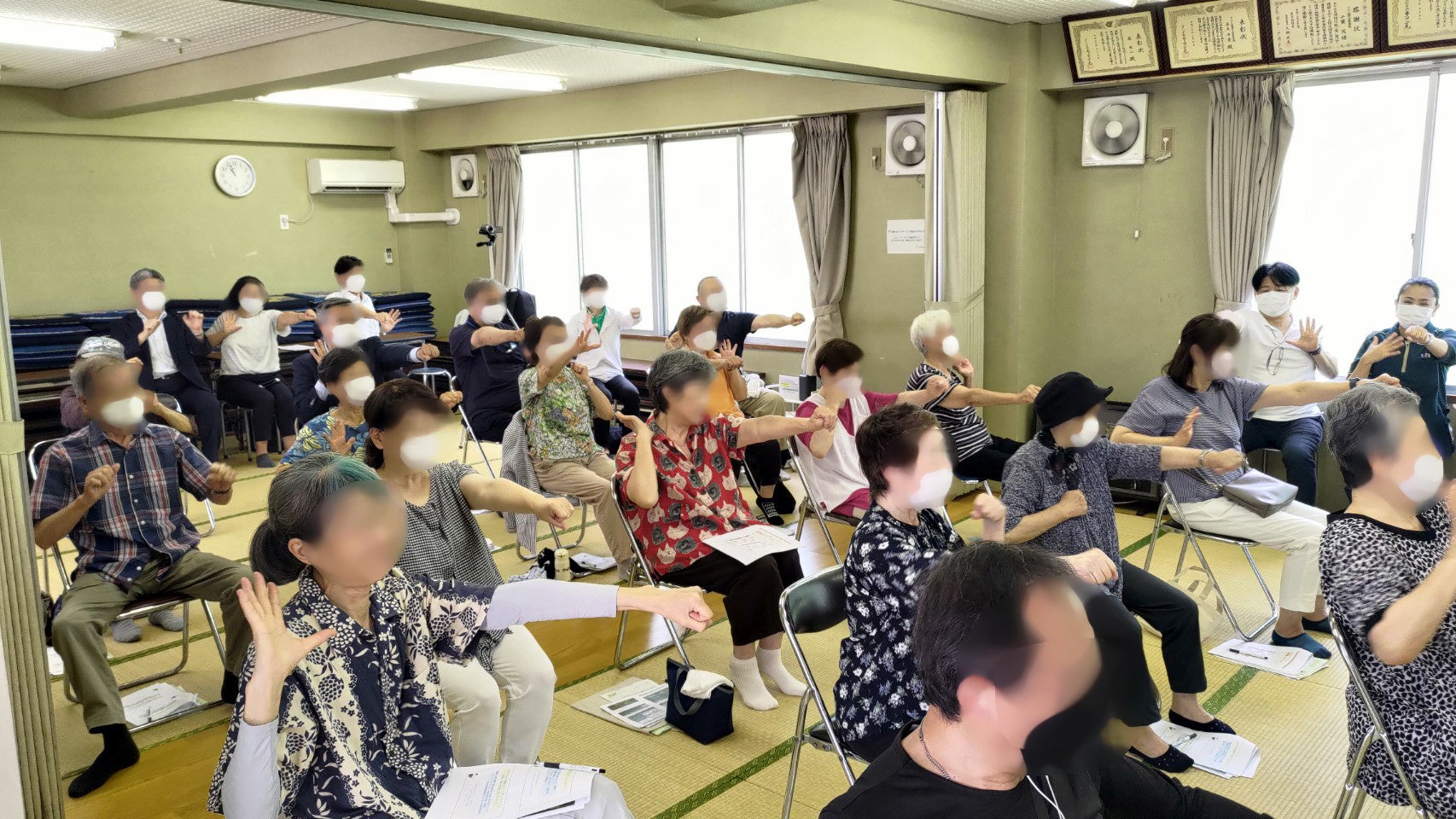 椅子に座ったままできるフレイル予防の体操