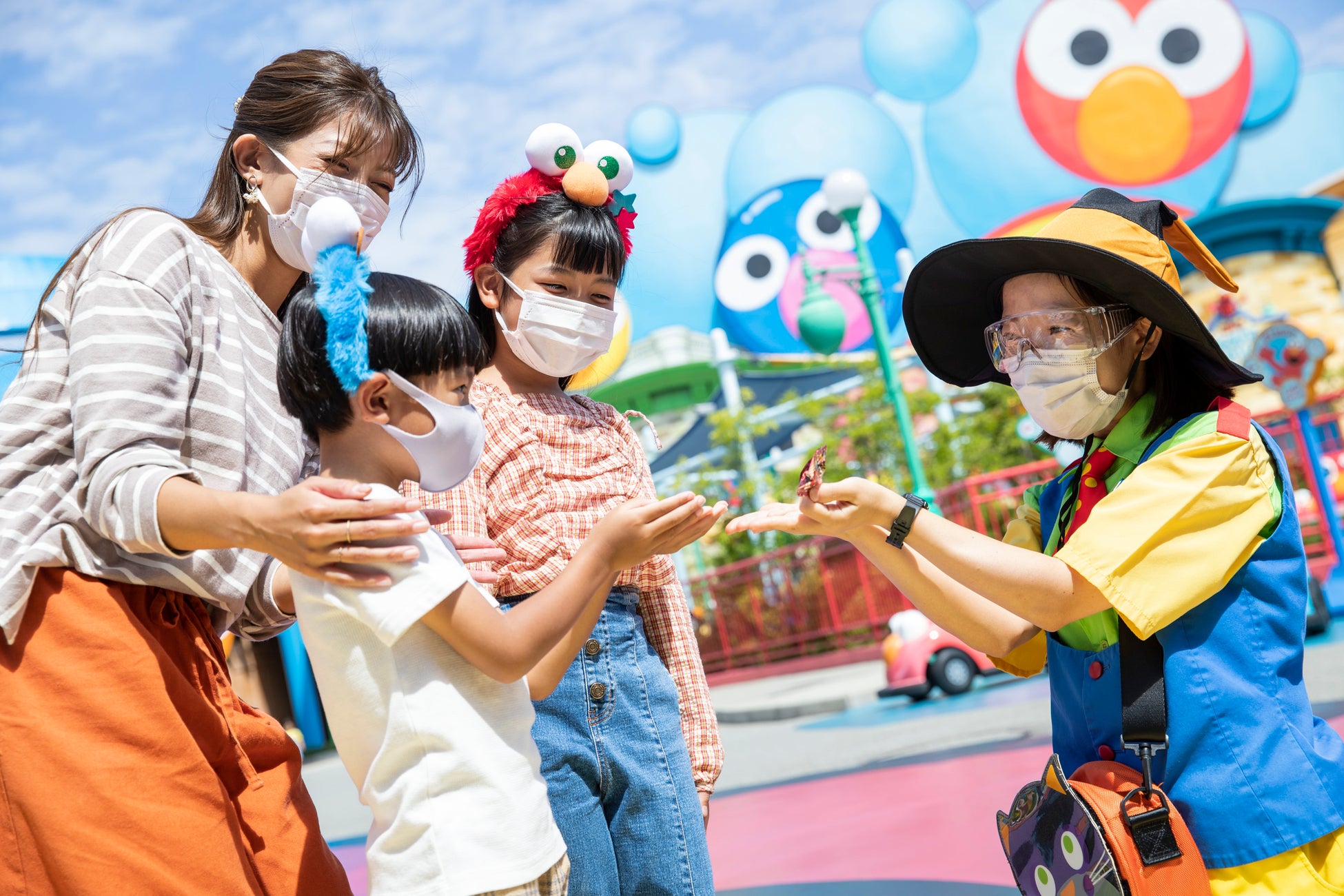 明日開幕 大人も子どもも超熱狂の Nolimit ハロウィーン データイムプログラムを本日先行公開 今しか会えない パークの仲間たちがハロウィーン 仮装でお出迎え 合同会社ユー エス ジェイのプレスリリース 明日開幕 大人も子どもも超熱狂の Nolimit ハロウィーン データイムプログラムを本日先行公開 今しか会えない パークの仲間たちがハロウィーン 仮装でお出迎え 合同会社ユー エス ジェイのプレスリリース