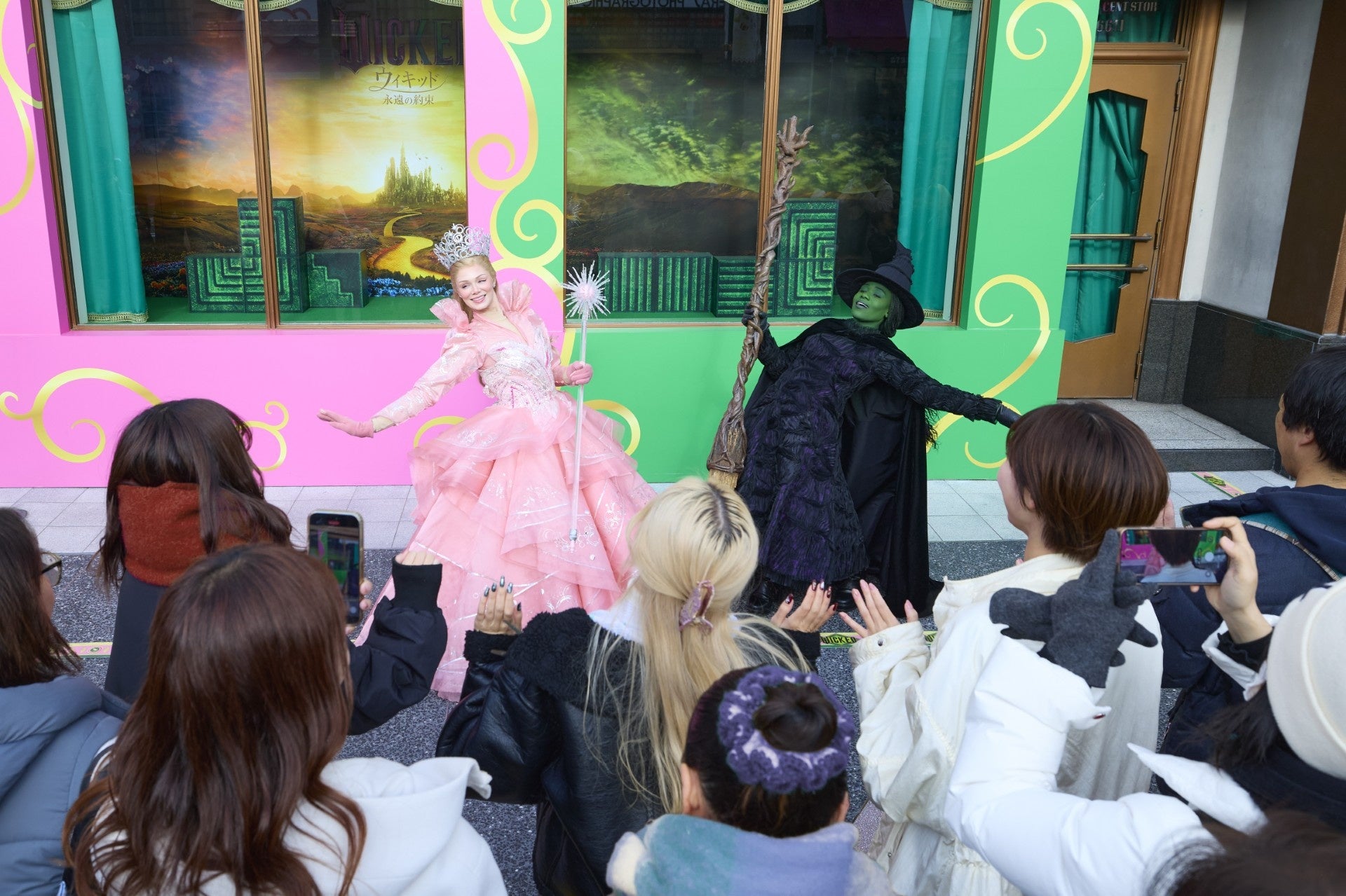 アカデミー賞®受賞「ウィキッド」の最終章、映画『ウィキッド 永遠の約束』が３月６日（金）公開　ファ...