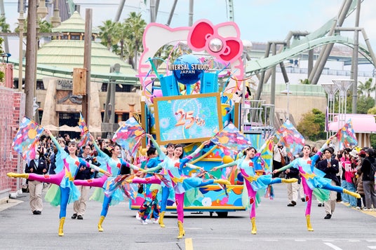 ユニバーサル・スタジオ・ジャパン 25周年 “Discover U!!!”朝から夜まで25周年をお祝いする“祭り”が止まらない!心躍る、超刺激的な1日がいよいよスタート! ユニバーサル・スタジオ・ジャパン 25周年 “Discover U!!!”朝から夜まで25周年をお祝いする“祭り”が止まらない!心躍る、超刺激的な1日がいよいよスタート!
