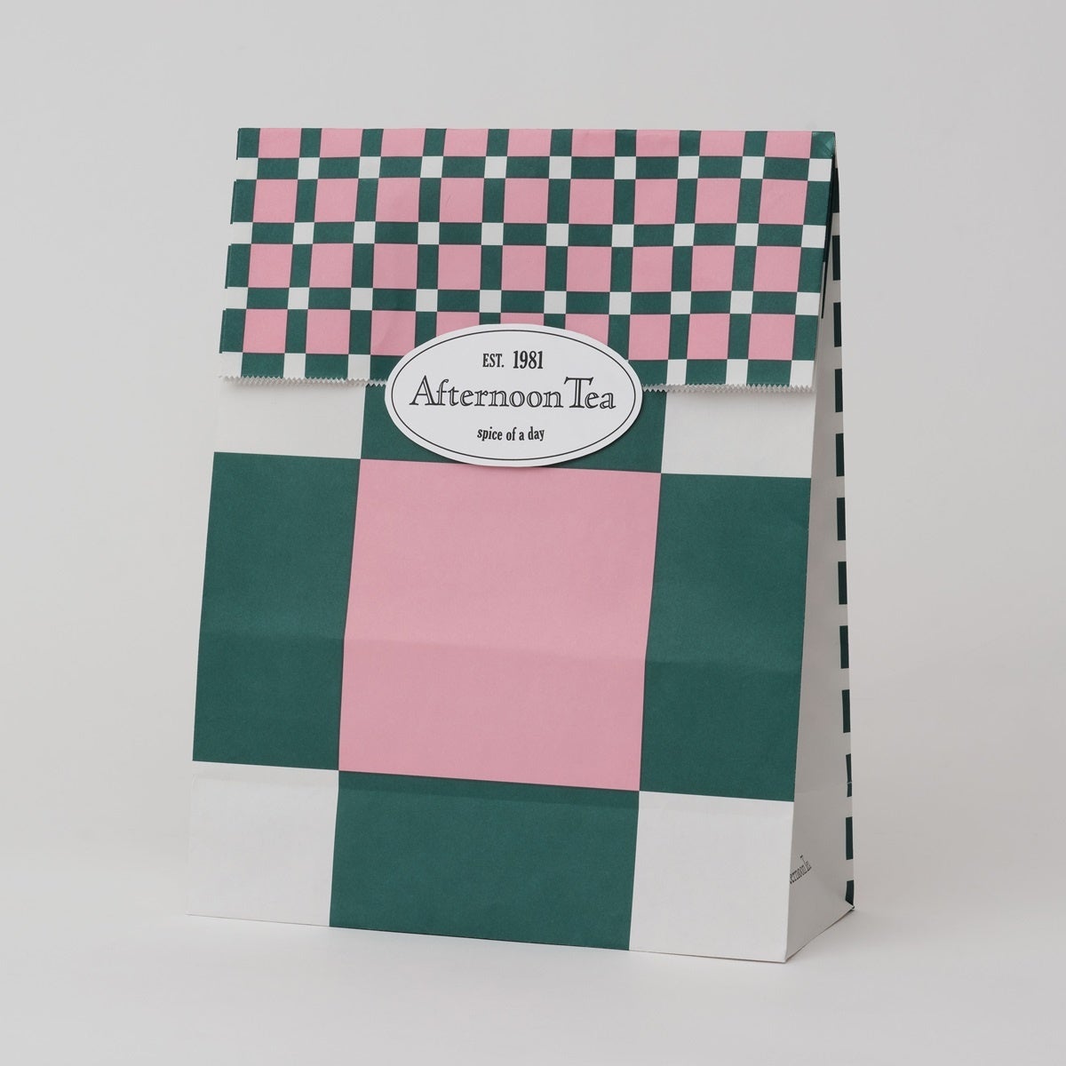 即決です＊新品未使用＊アフタヌーンティー(=ФωФ=)ナタリーレテ猫＊限定トートバッグ＊ノベルティー Afternoon Tea カレンダー＋紙袋付 Afternoon Tea (\u003dФωФ\u003d)アフタヌーンティー＊ナタリーレテ 招き猫＆招き