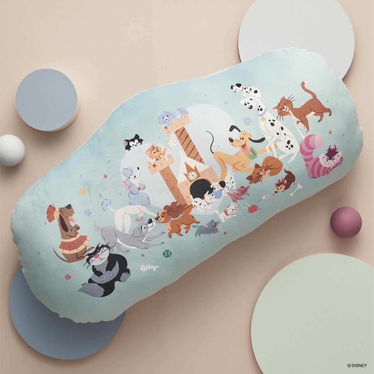 アフタヌーンティー　CATS&DOGS Collection プレート ディズニー・アニメーション映画に登場する“犬と猫”の