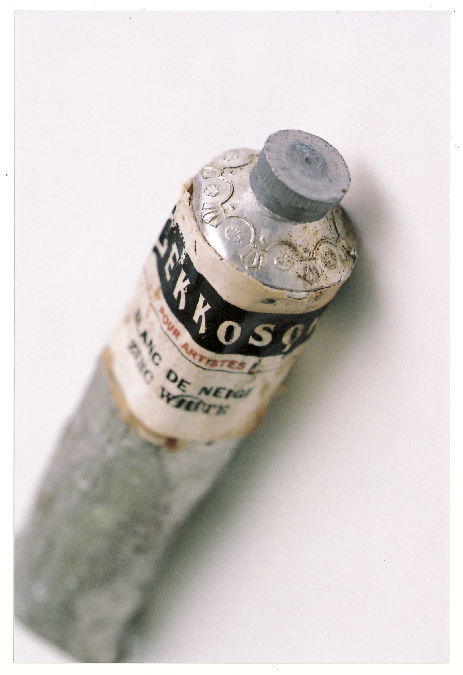 石内都　「月光荘の絵具」　2022