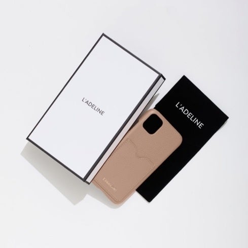 L'ADELINE(ラデリンヌ) iPhone13pro用 未使用品 L'ADELINE(ラデリンヌ) iPhone13pro用 未使用品｜Yahoo!フリマ