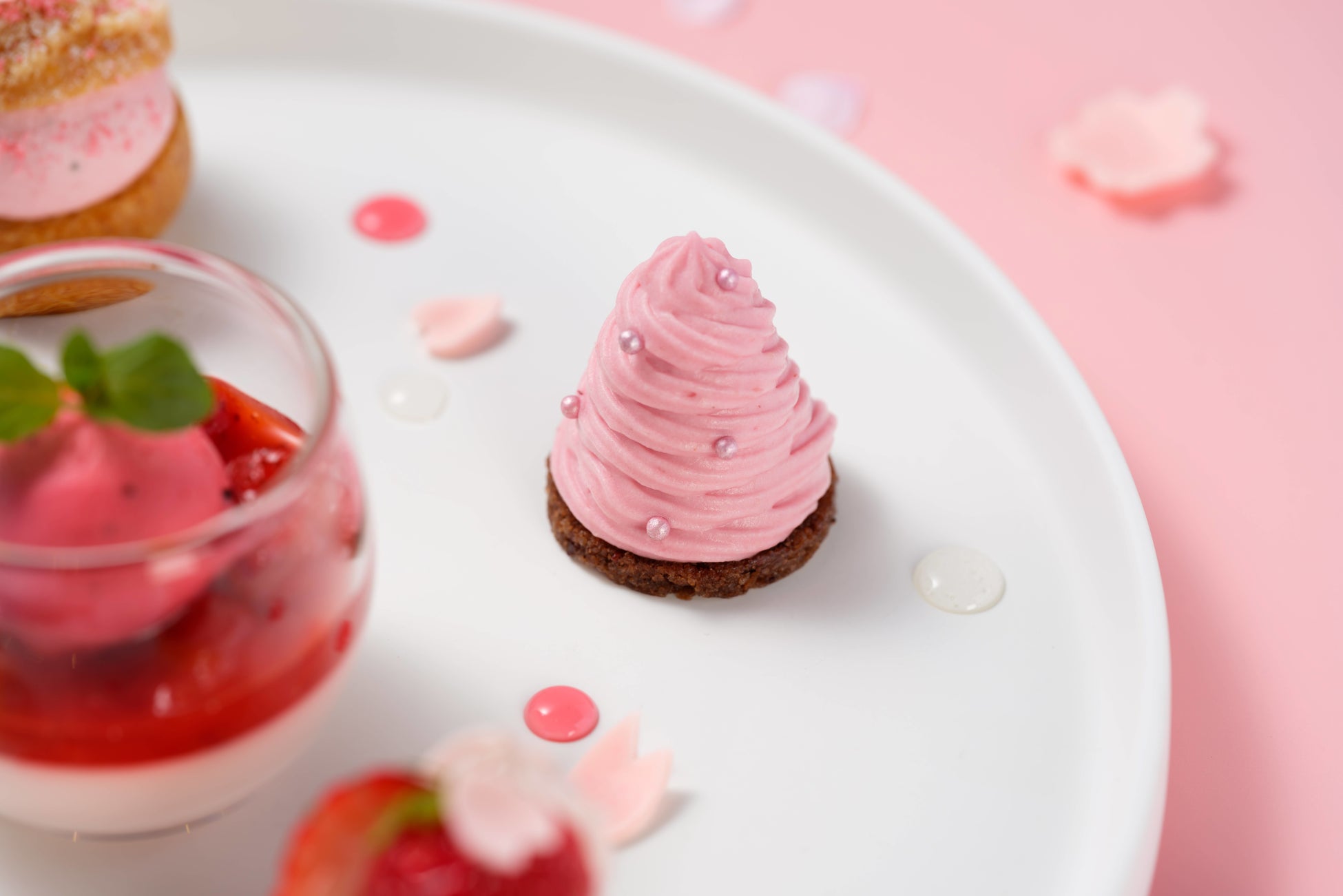 桜と抹茶のモンブラン