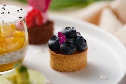 ナッツとブルーベリーのタルト