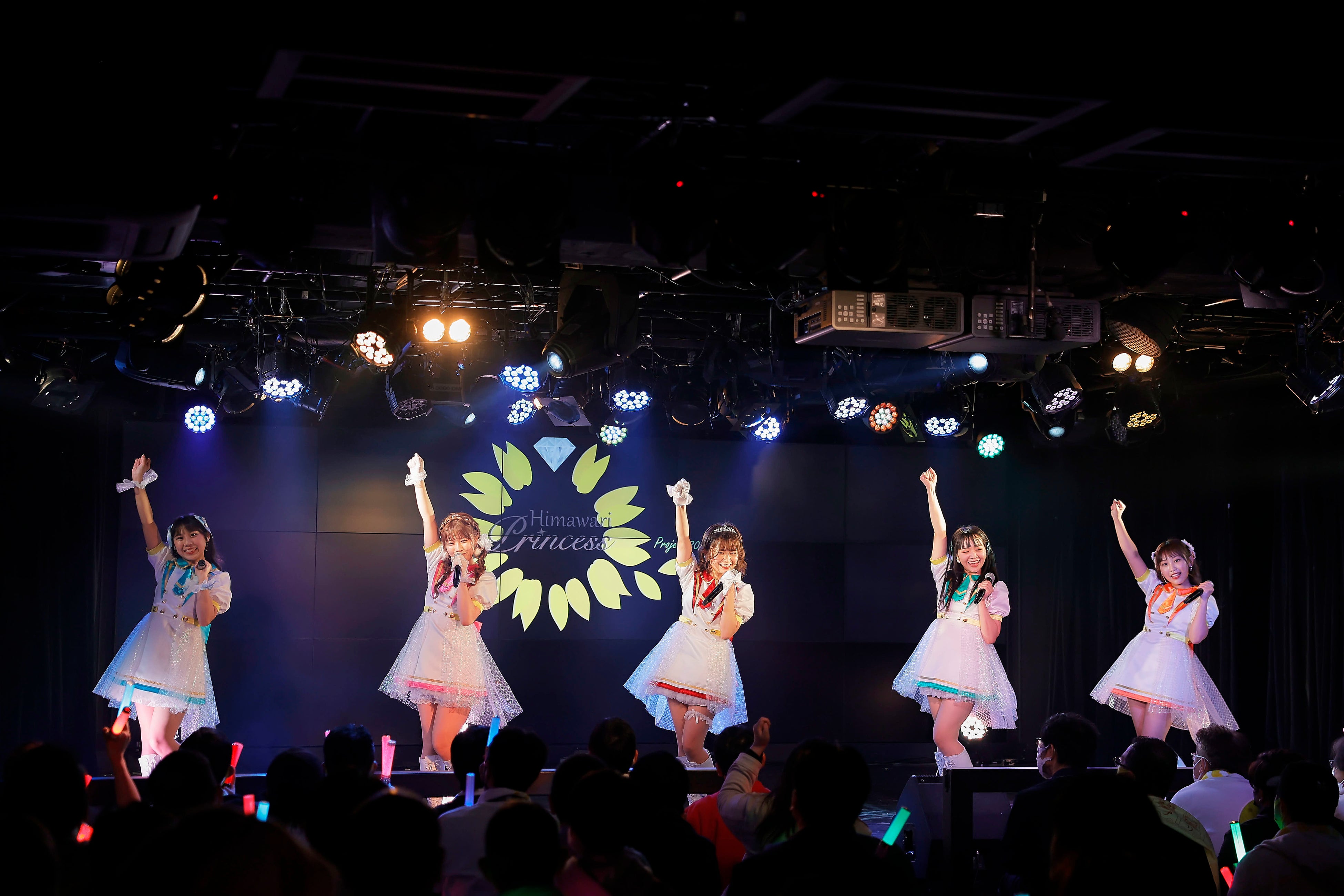 みらそるのライブでは新曲「これから」を披露