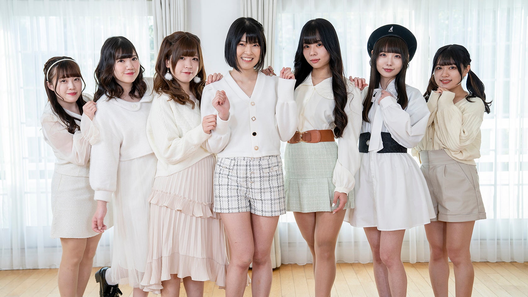 キミ∞ループPVはメンバーの私服シーンにも注目