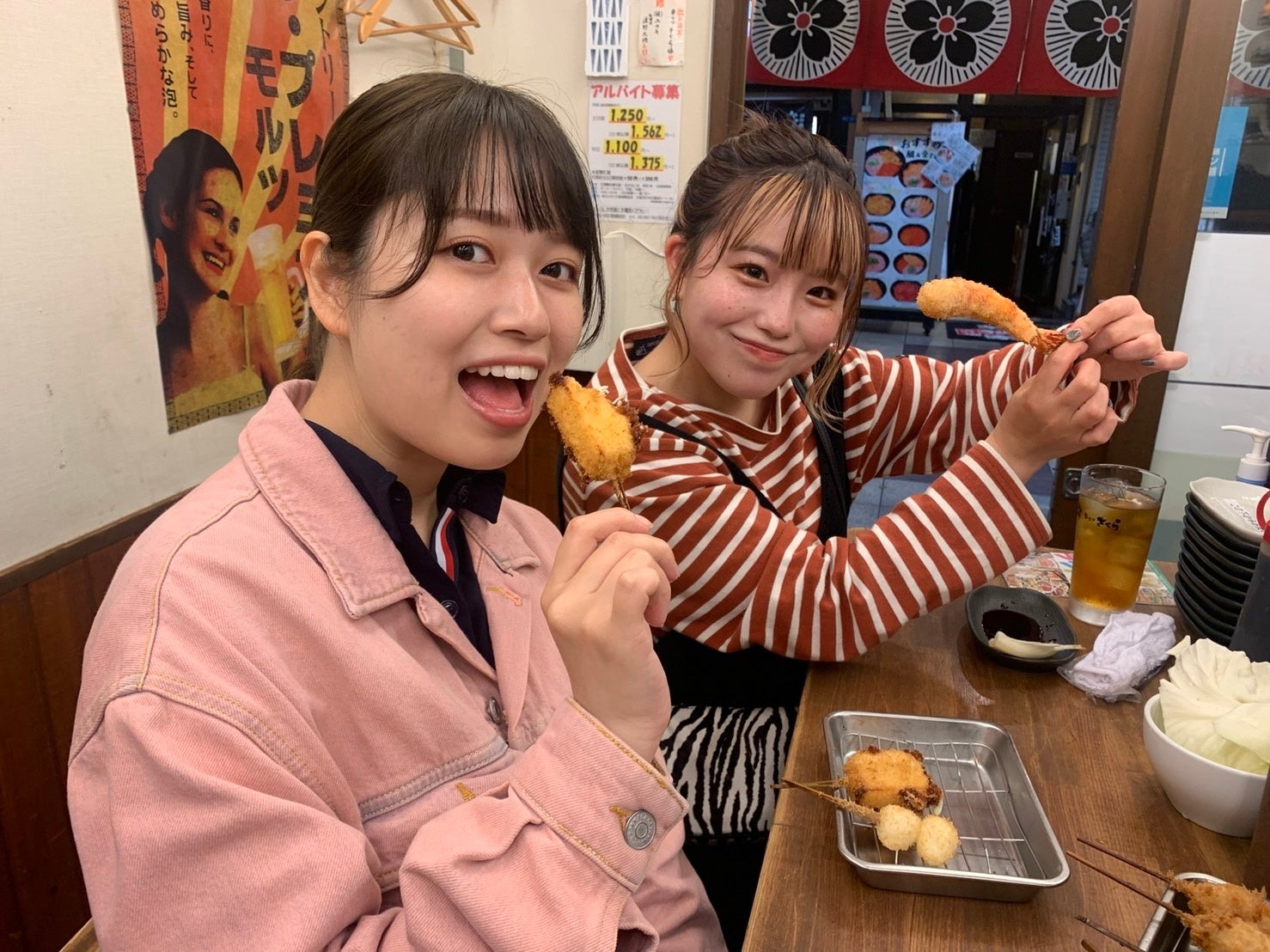 ラクトク ナビゲーター 高橋しよは（左）と小日向あおい（右）