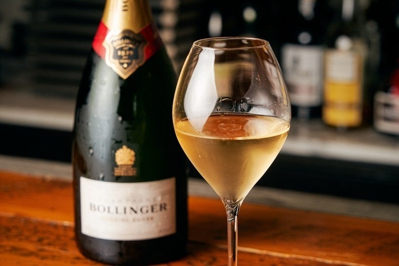 世界中から厳選した良質のワイン