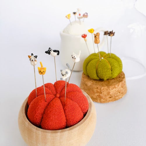 「ちいさなお針箱」／ヒロ