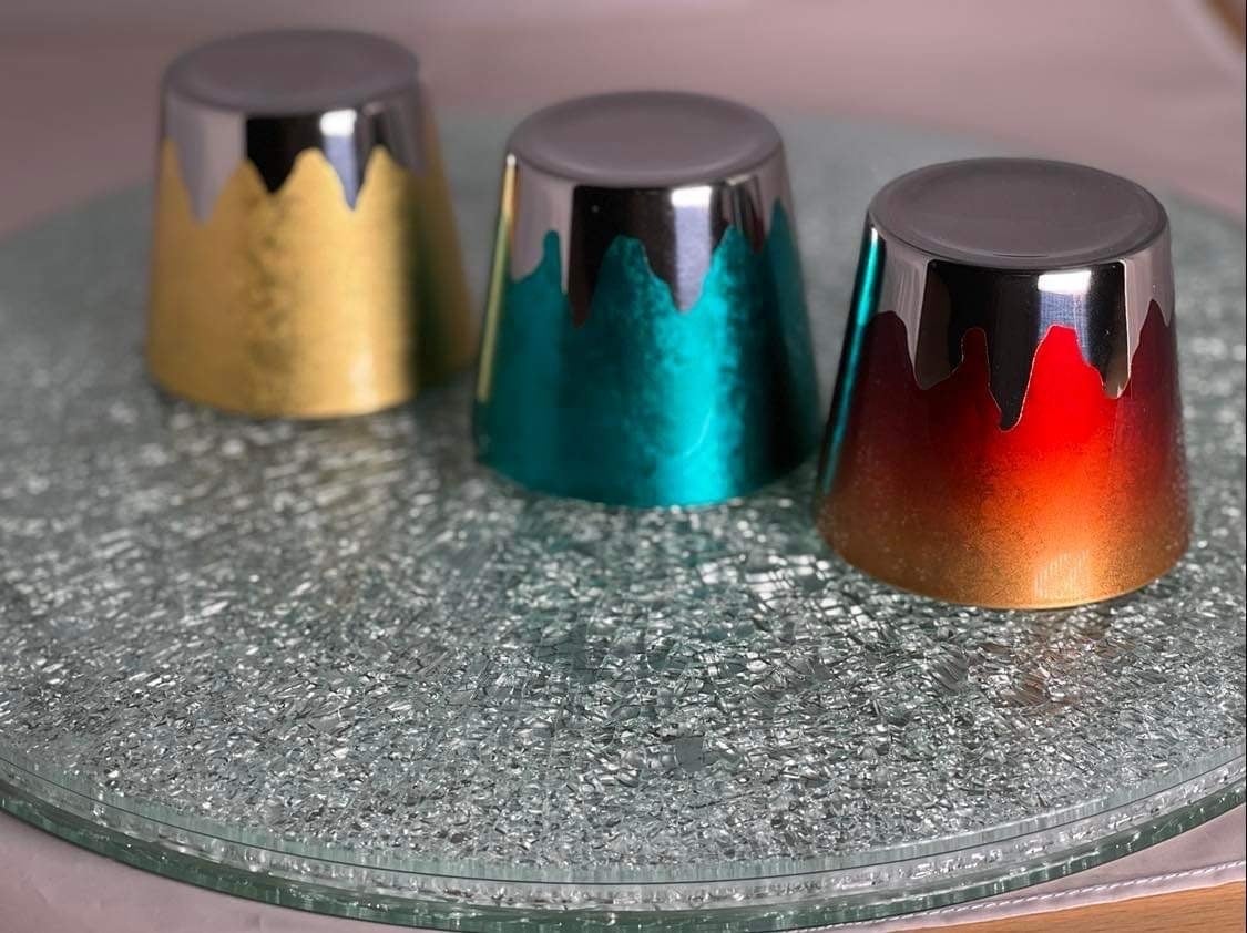 「10000分の１ミリ」の箔で富士山をつくる／箔一